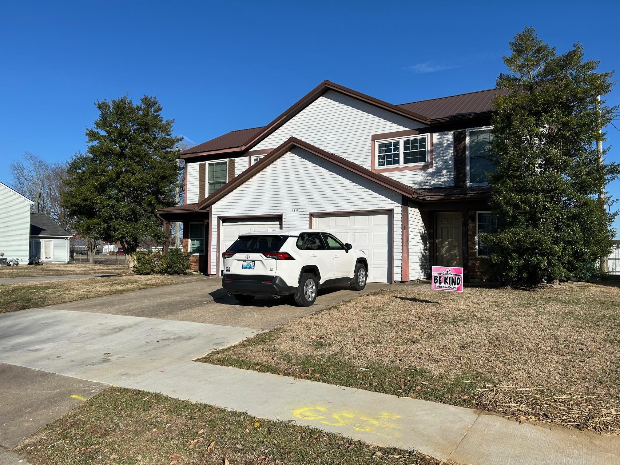 4101 Fogle Drive, Owensboro, Kentucky 42301, 4 Bedrooms Bedrooms, ,2 BathroomsBathrooms,Duplex,For Sale,Fogle Drive,91631