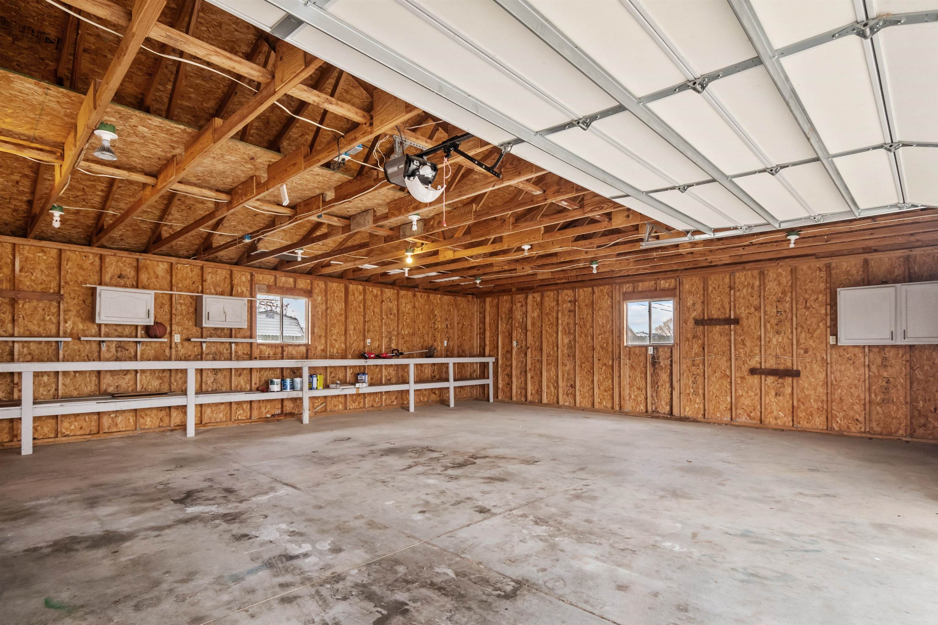 3024 Ridgewood St, Owensboro, Kentucky 42301, 3 Bedrooms Bedrooms, ,1 BathroomBathrooms,Single Family Residence,For Sale,Ridgewood St,91638