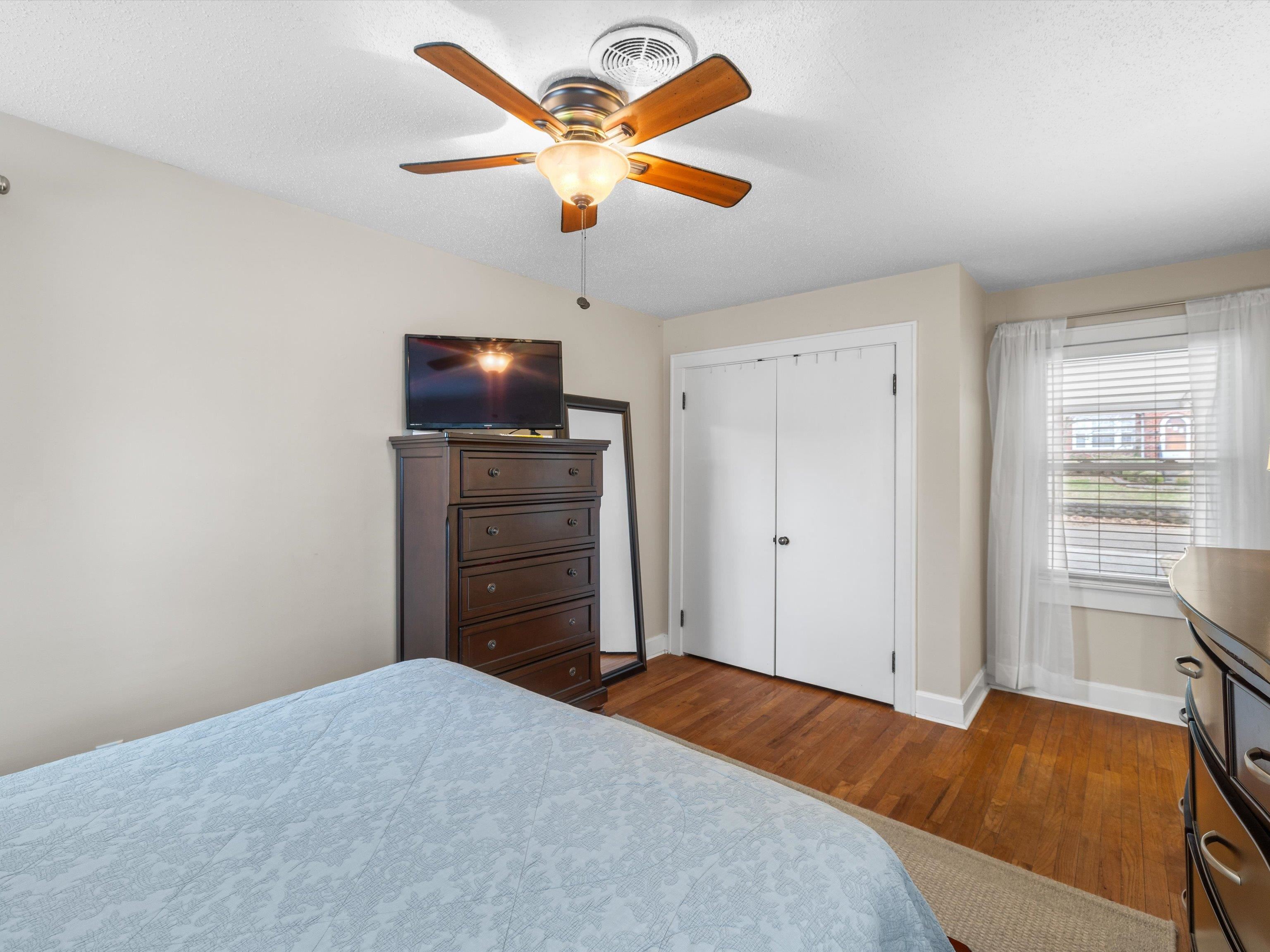 407 Locust Ct, Owensboro, Kentucky 42301, 3 Bedrooms Bedrooms, ,1 BathroomBathrooms,Single Family Residence,For Sale,Locust Ct,91640