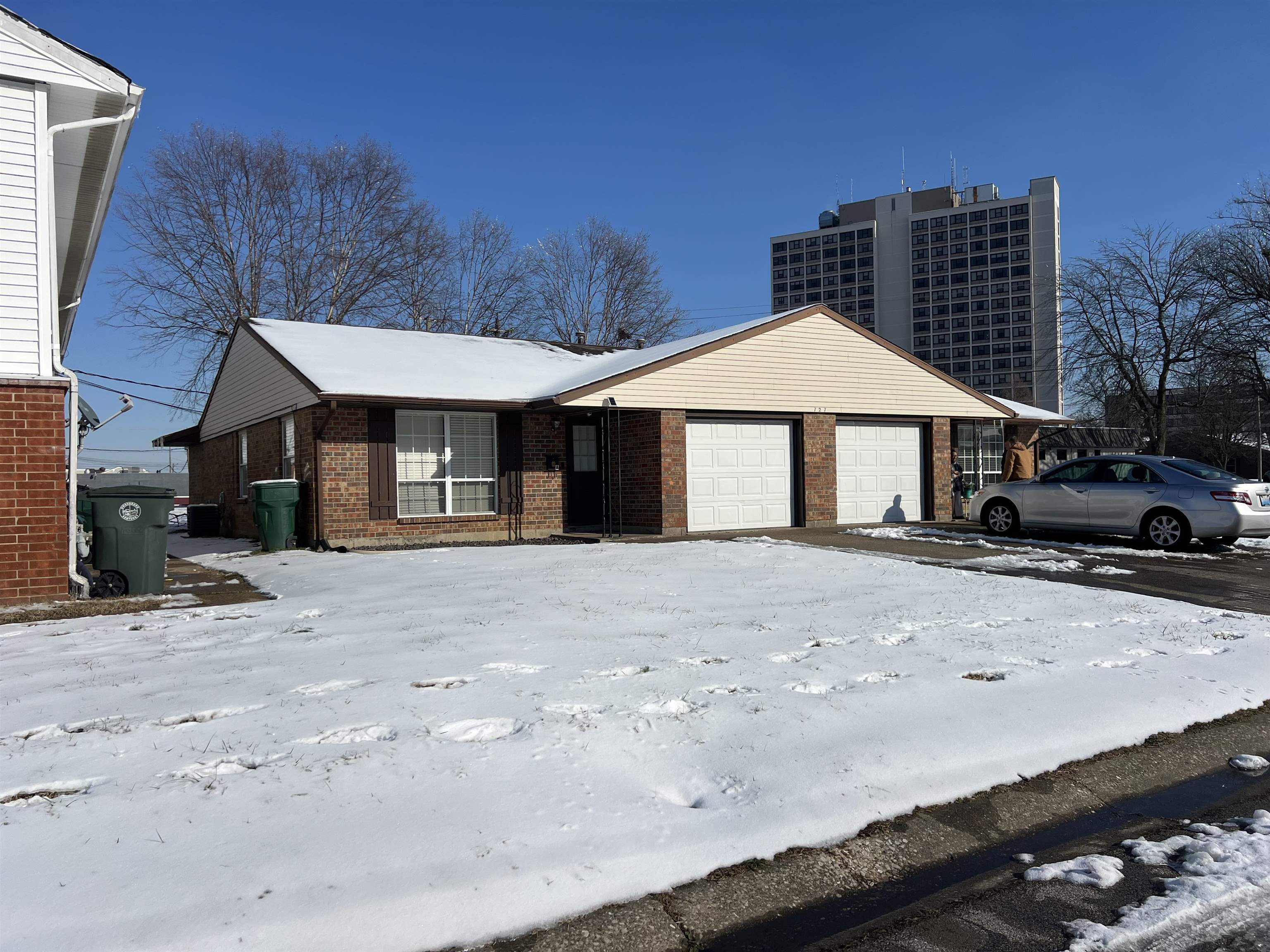 720-750 Kentucky Pkwy, Owensboro, Kentucky 42301, ,Multifamily,For Sale,Kentucky Pkwy,91642