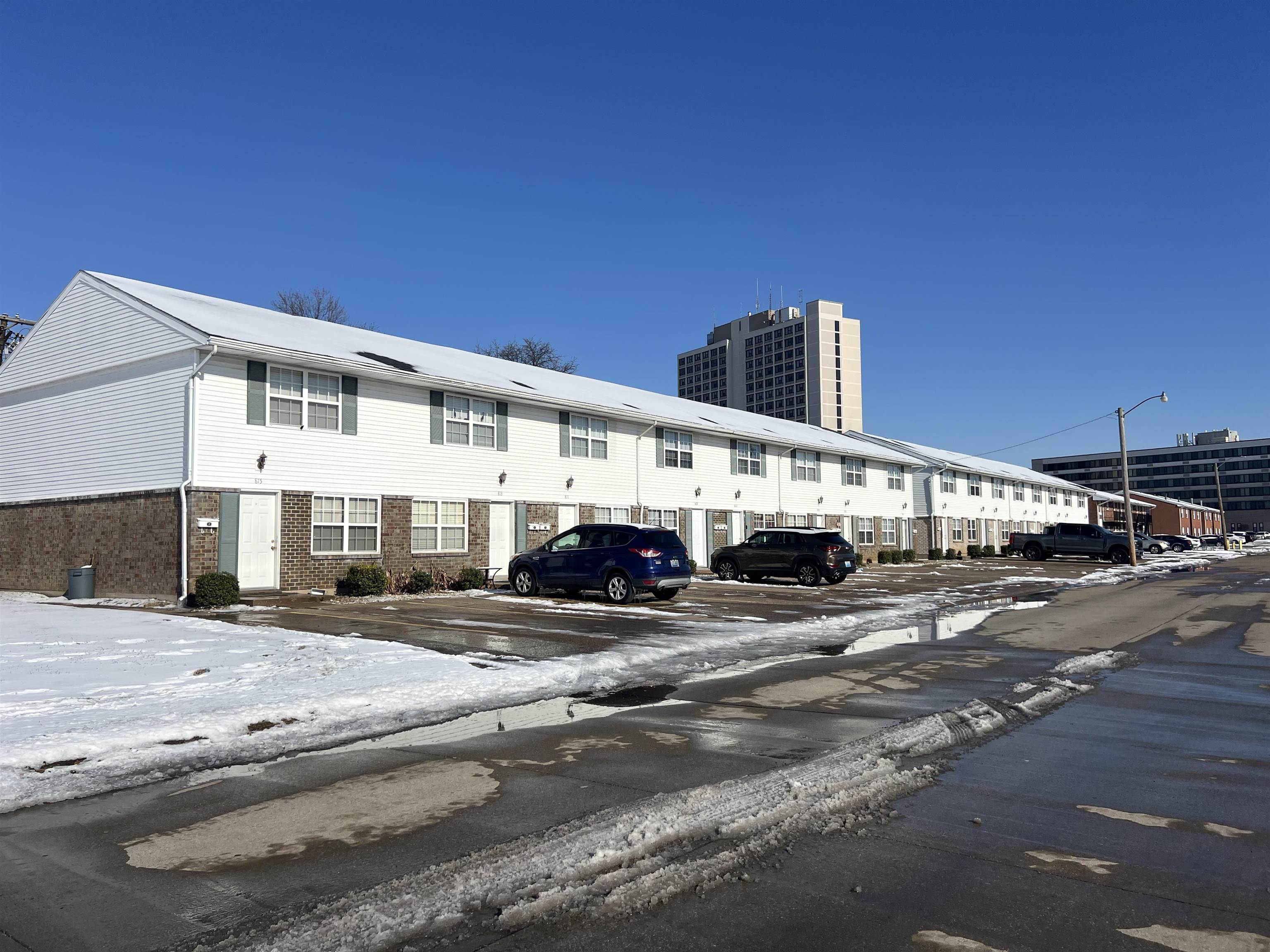 725 Princeton Pkwy, Owensboro, Kentucky 42301, ,Multifamily,For Sale,Princeton Pkwy,91643