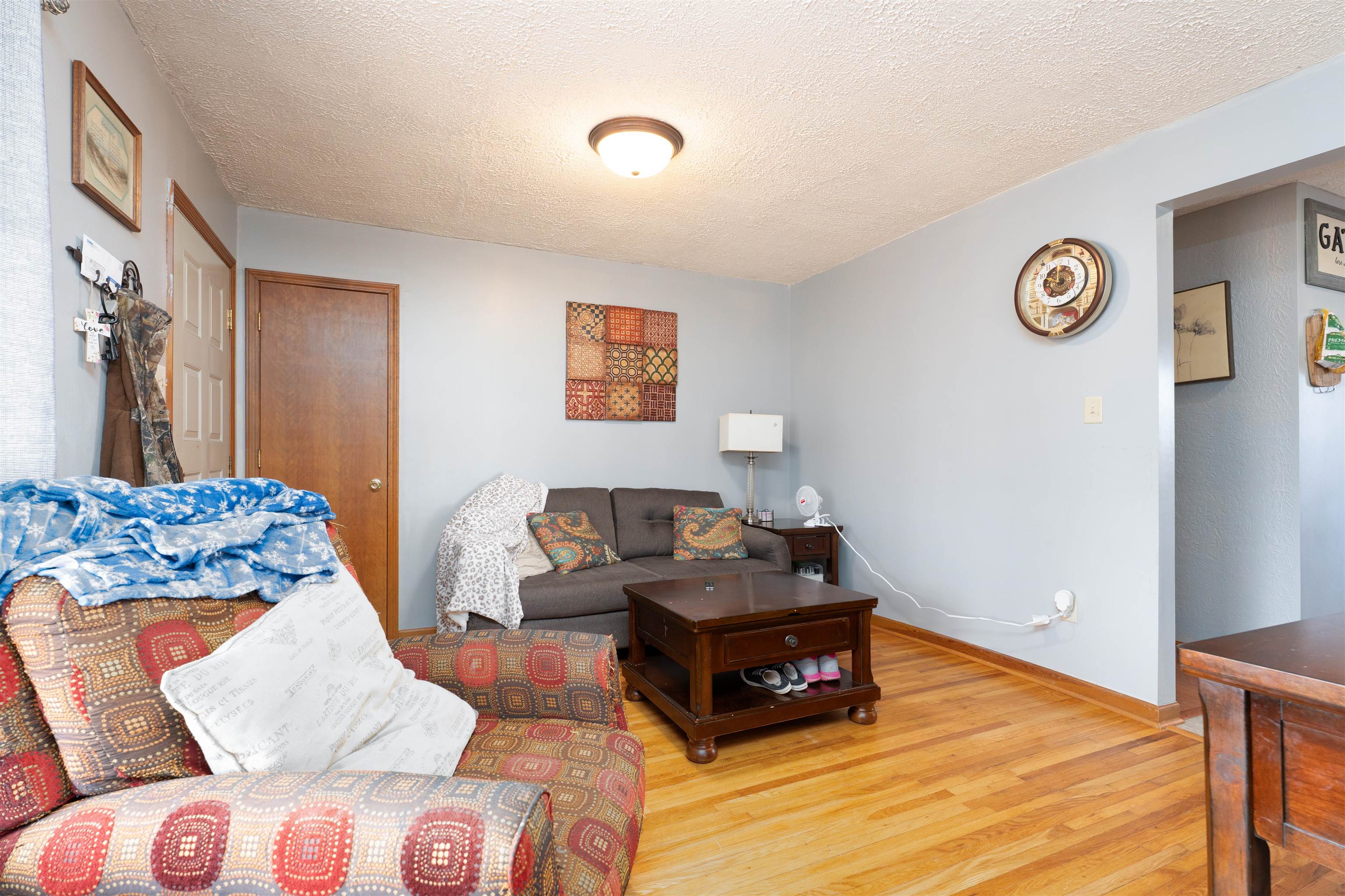 3400 St Ann St, Owensboro, Kentucky 42303-7061, 3 Bedrooms Bedrooms, ,2 BathroomsBathrooms,Single Family Residence,For Sale,St Ann St,91646