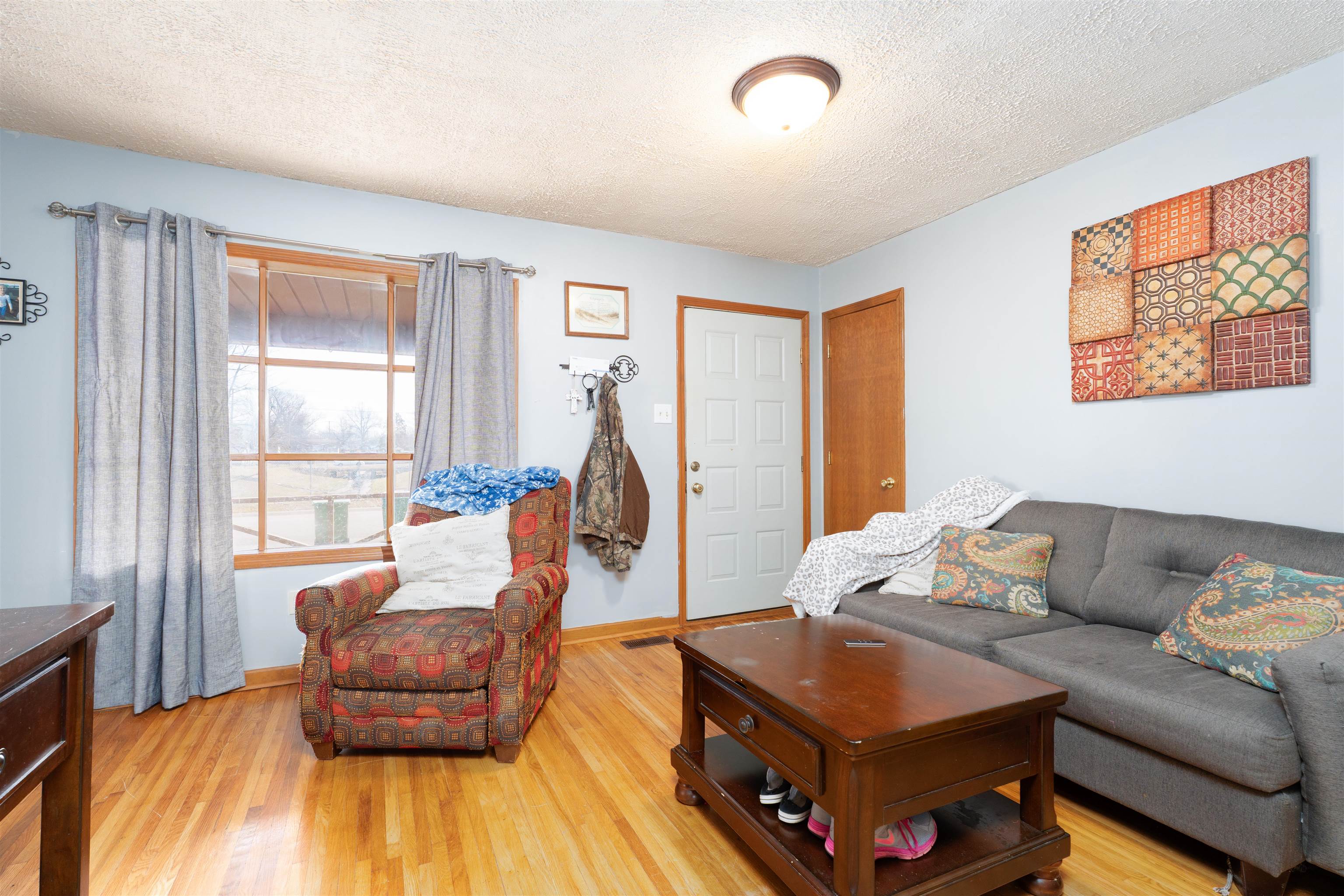 3400 St Ann St, Owensboro, Kentucky 42303-7061, 3 Bedrooms Bedrooms, ,2 BathroomsBathrooms,Single Family Residence,For Sale,St Ann St,91646