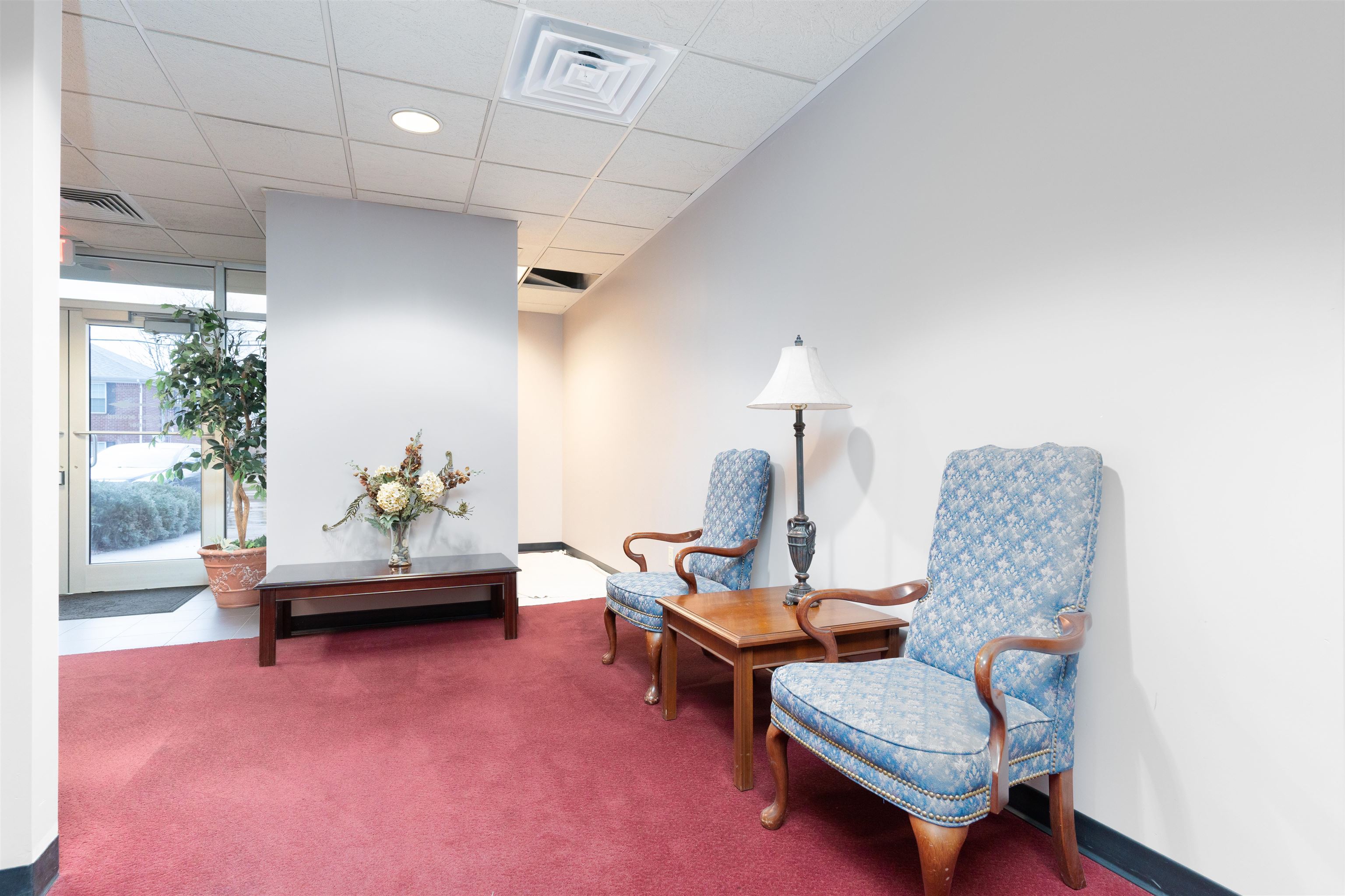 1925 Frederica St Suite 100, Owensboro, Kentucky 42301, ,Office,For Sale,Frederica St Suite 100,91658