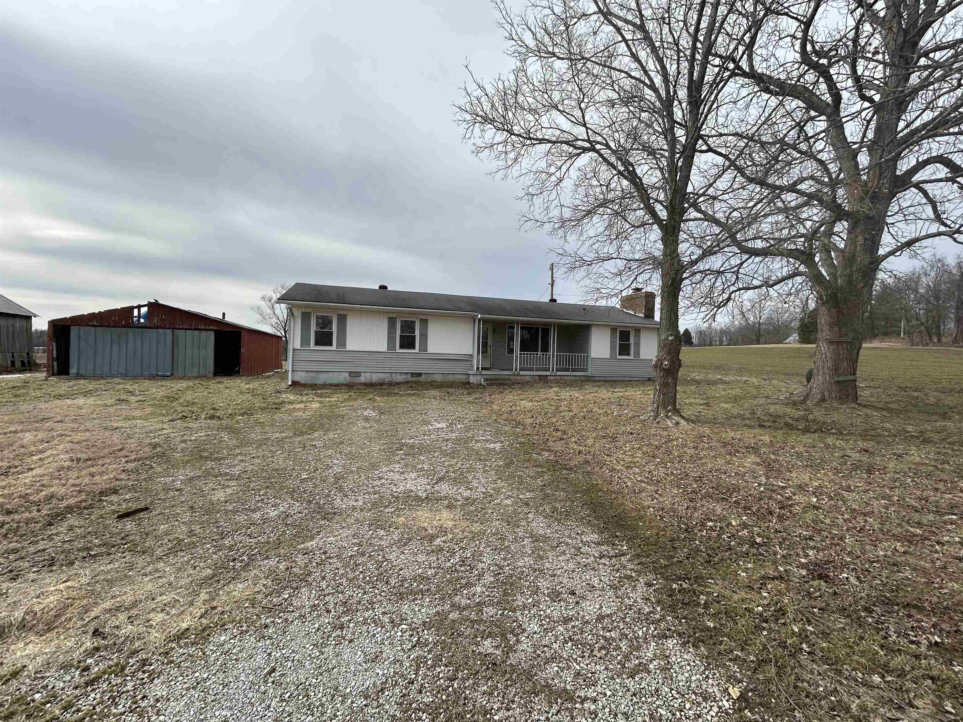 10560 Ratcliff Rd., Owensboro, Kentucky 42376, 3 Bedrooms Bedrooms, ,1 BathroomBathrooms,Single Family Residence,For Sale,Ratcliff Rd.,91662