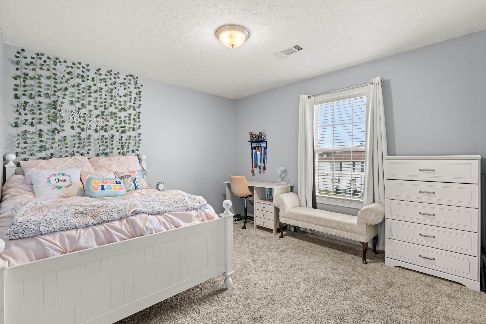 2948 Summer Point Court, Owensboro, Kentucky 42303, 4 Bedrooms Bedrooms, ,2 BathroomsBathrooms,Single Family Residence,For Sale,Summer Point Court,91663