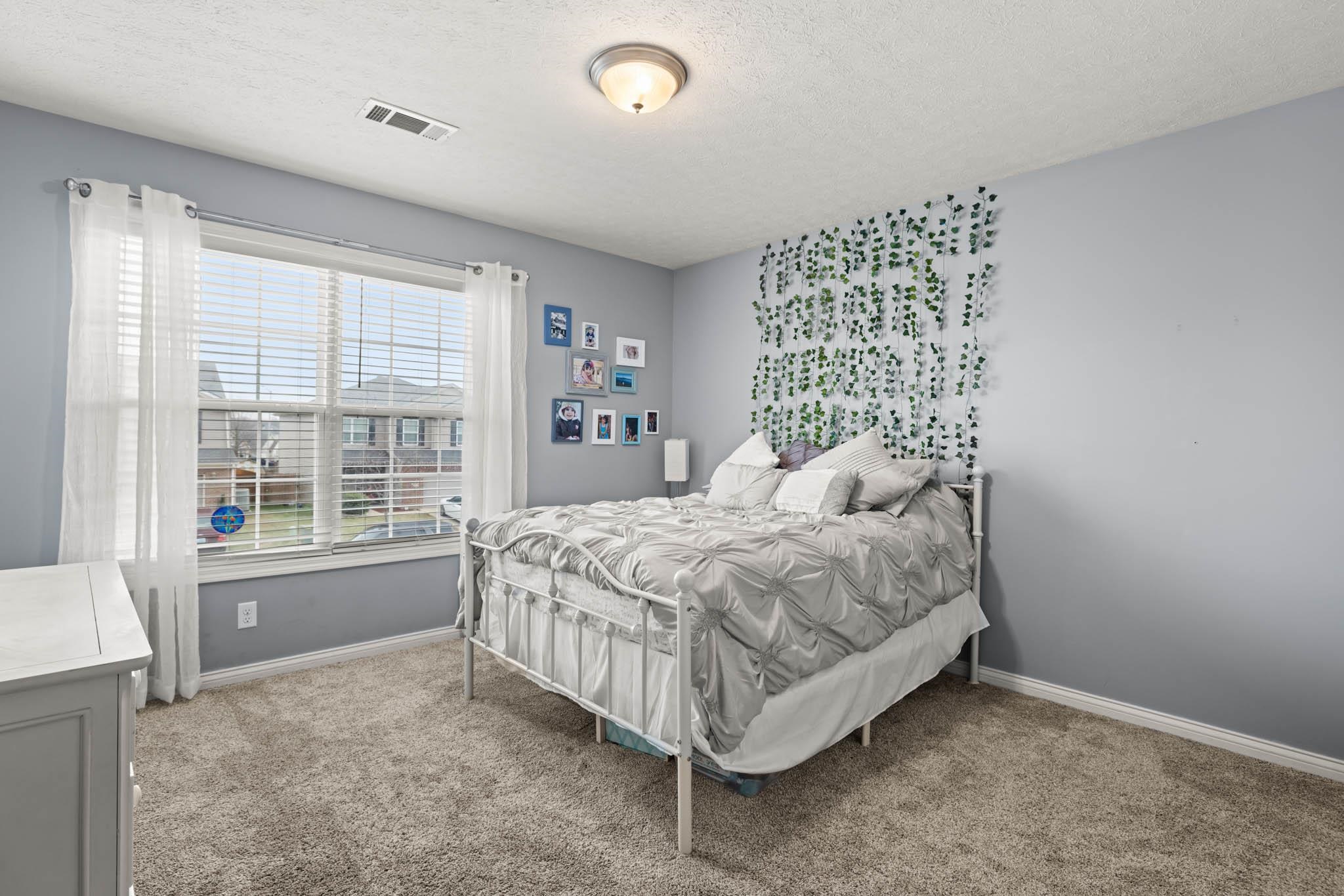 2948 Summer Point Court, Owensboro, Kentucky 42303, 4 Bedrooms Bedrooms, ,2 BathroomsBathrooms,Single Family Residence,For Sale,Summer Point Court,91663