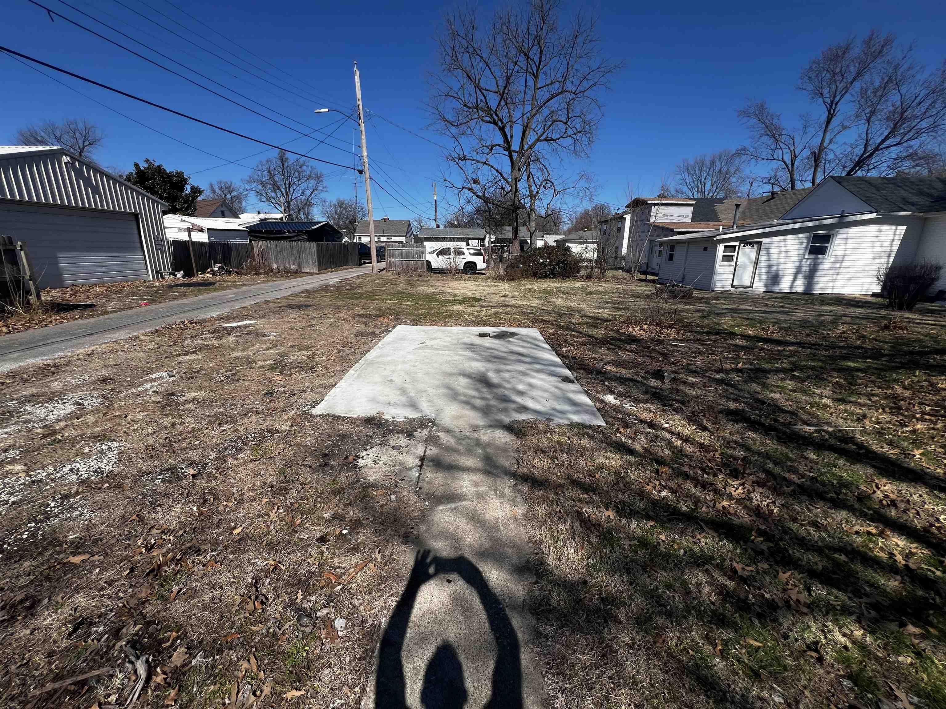 1224 Nassau Ave, Owensboro, Kentucky 42301, ,Single Family Residence,For Sale,Nassau Ave,91670