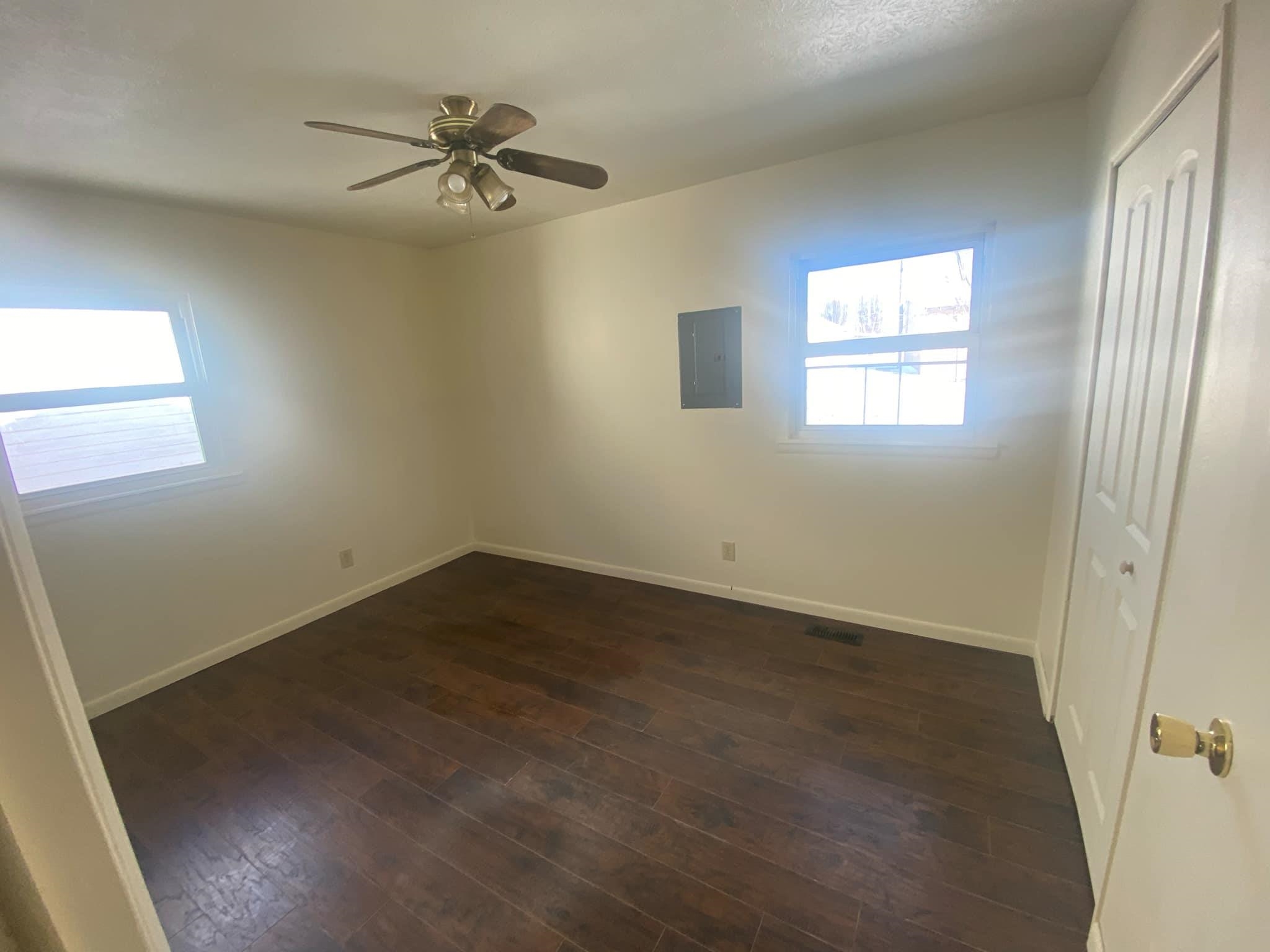 3929 Carpenter Dr., Owensboro, Kentucky 42301, 3 Bedrooms Bedrooms, ,1 BathroomBathrooms,Single Family Residence,For Sale,Carpenter Dr.,91675