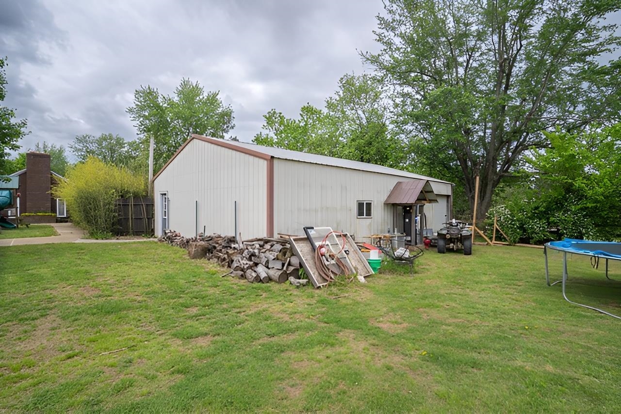 12687 Hwy 231, Utica, Kentucky 42376, 3 Bedrooms Bedrooms, ,2 BathroomsBathrooms,Single Family Residence,For Sale,Hwy 231,91680