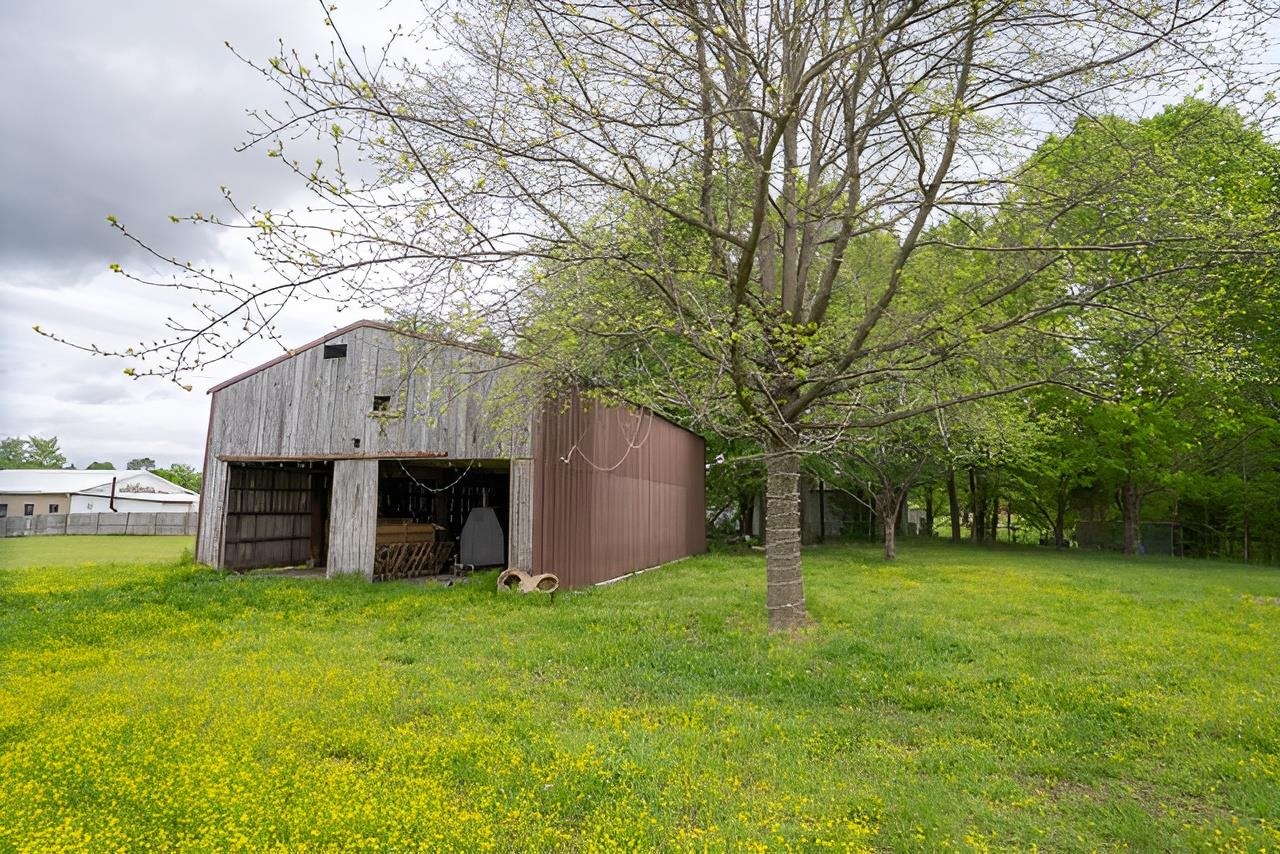 12687 Hwy 231, Utica, Kentucky 42376, 3 Bedrooms Bedrooms, ,2 BathroomsBathrooms,Single Family Residence,For Sale,Hwy 231,91680