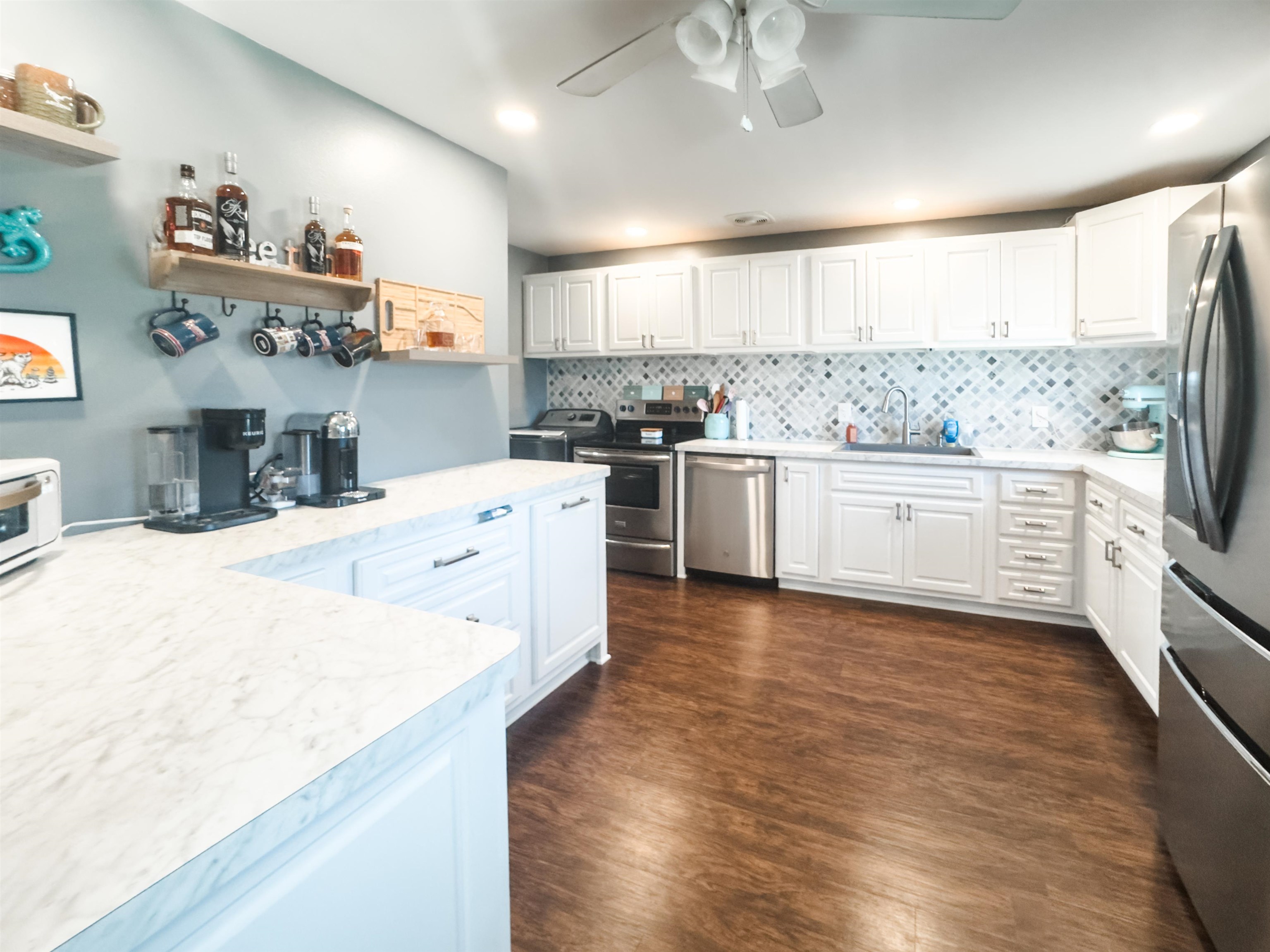 2924 Delaware Dr, Owensboro, Kentucky 42301, 3 Bedrooms Bedrooms, ,1 BathroomBathrooms,Single Family Residence,For Sale,Delaware Dr,91682