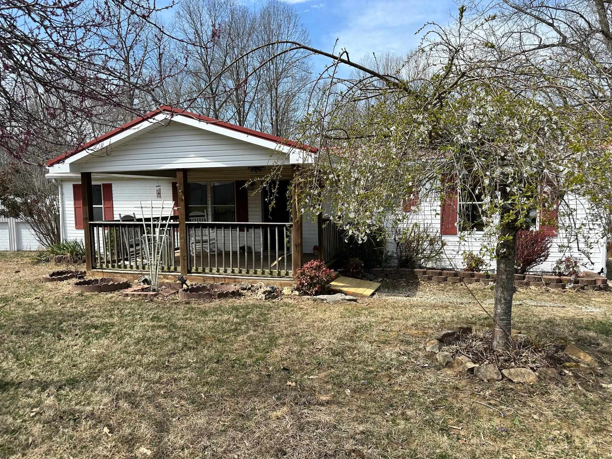 222 Adkins Camp Lp, Hudson, Kentucky 40145, 3 Bedrooms Bedrooms, ,2 BathroomsBathrooms,Single Family Residence,For Sale,Adkins Camp Lp,91683