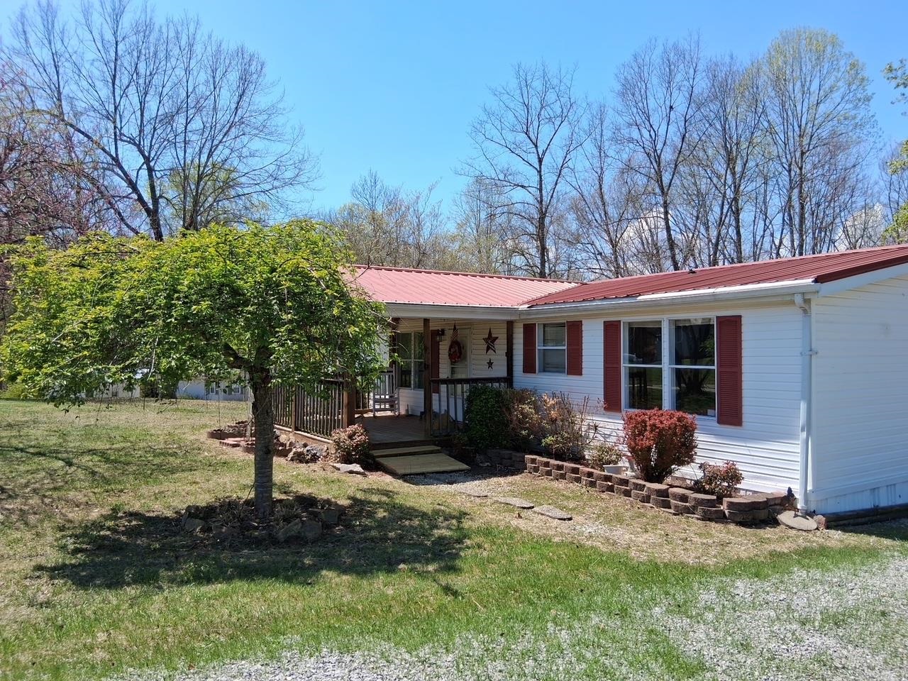 222 Adkins Camp Lp, Hudson, Kentucky 40145, 3 Bedrooms Bedrooms, ,2 BathroomsBathrooms,Single Family Residence,For Sale,Adkins Camp Lp,91683