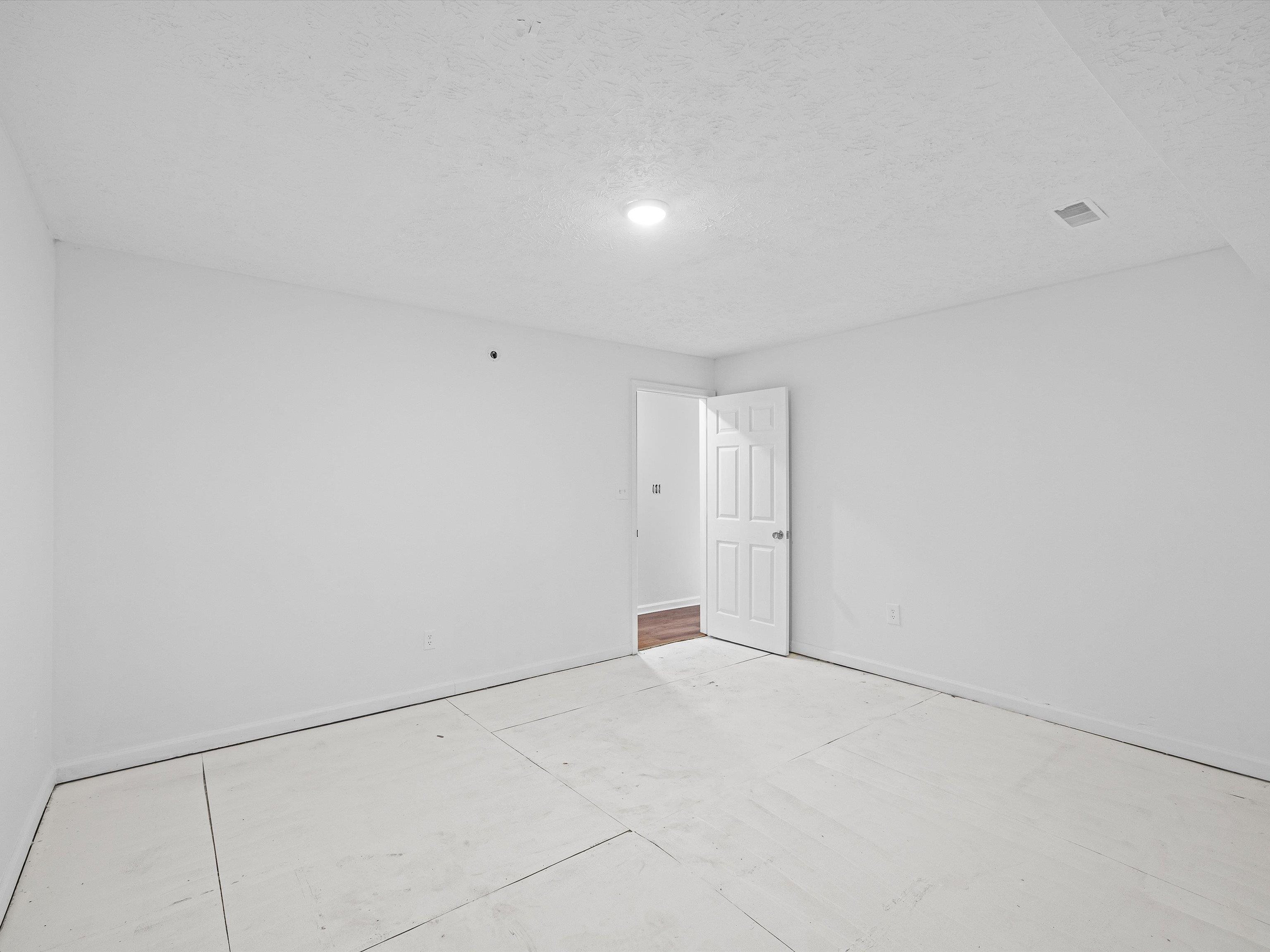 827 Walnut Street, Owensboro, Kentucky 42303, ,Multi-unit,For Sale,Walnut Street,91691