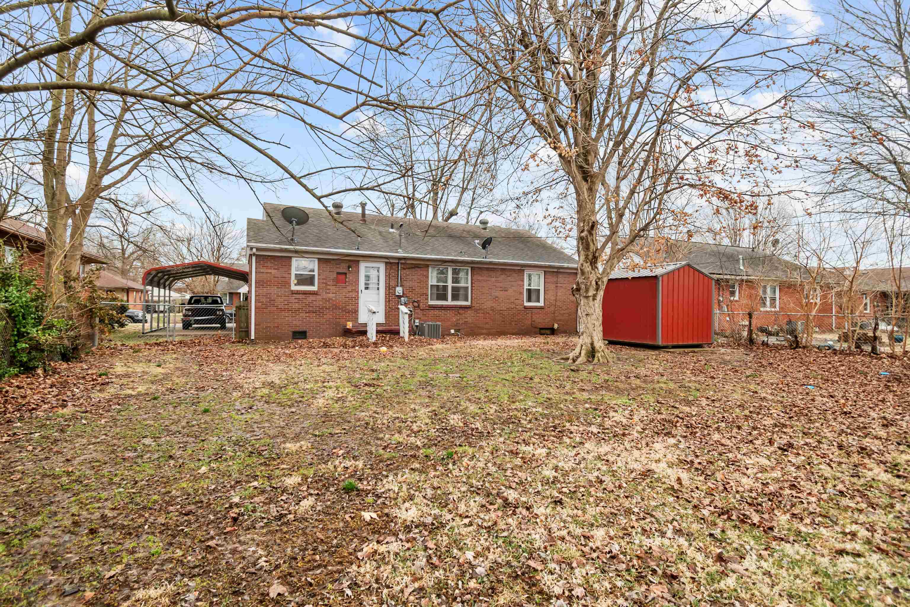711 Stockton Dr, Owensboro, Kentucky 42303, 3 Bedrooms Bedrooms, ,1 BathroomBathrooms,Single Family Residence,For Sale,Stockton Dr,91700