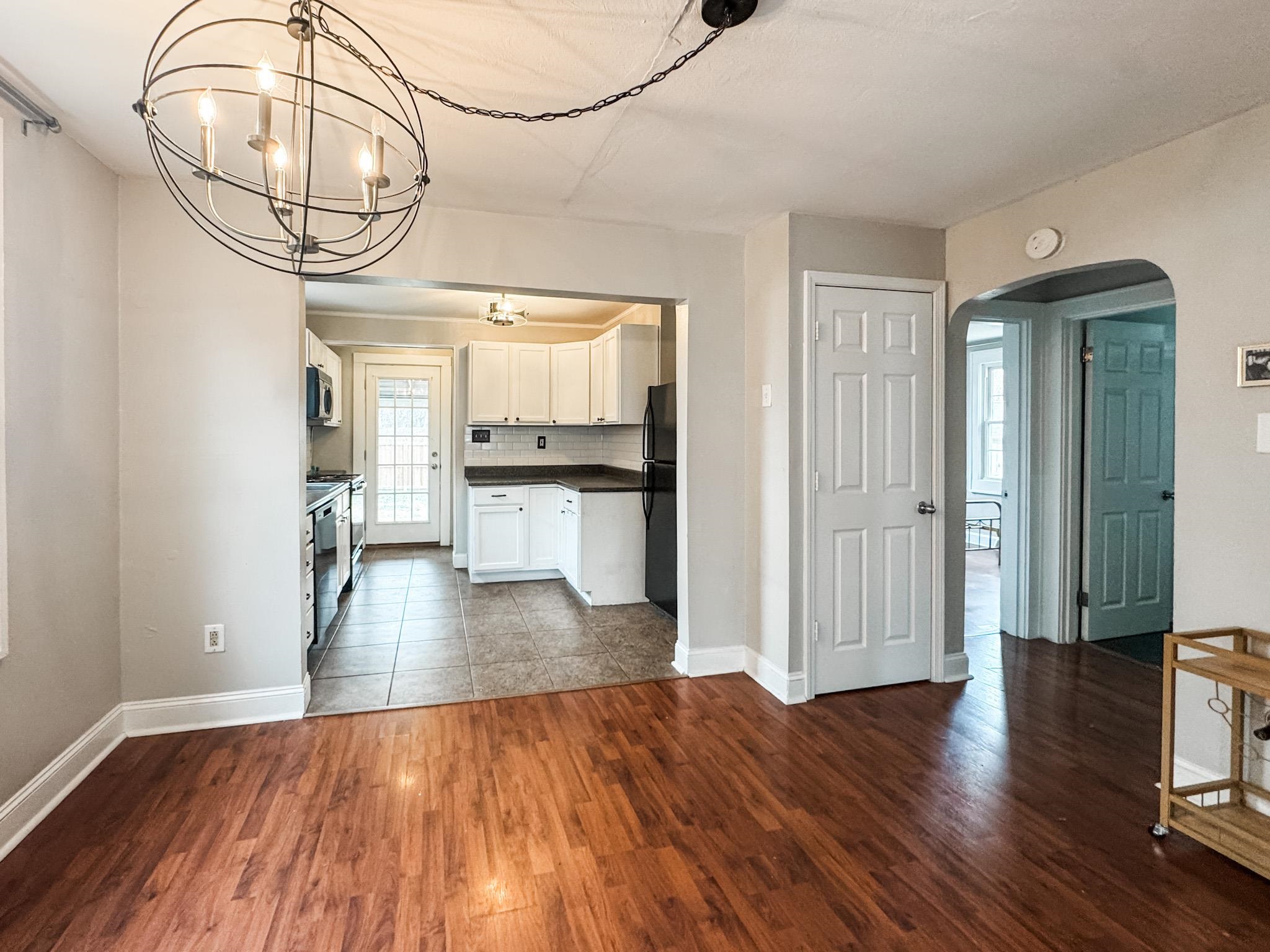 2319 Cedar St, Owensboro, Kentucky 42301, 2 Bedrooms Bedrooms, ,1 BathroomBathrooms,Single Family Residence,For Sale,Cedar St,91704