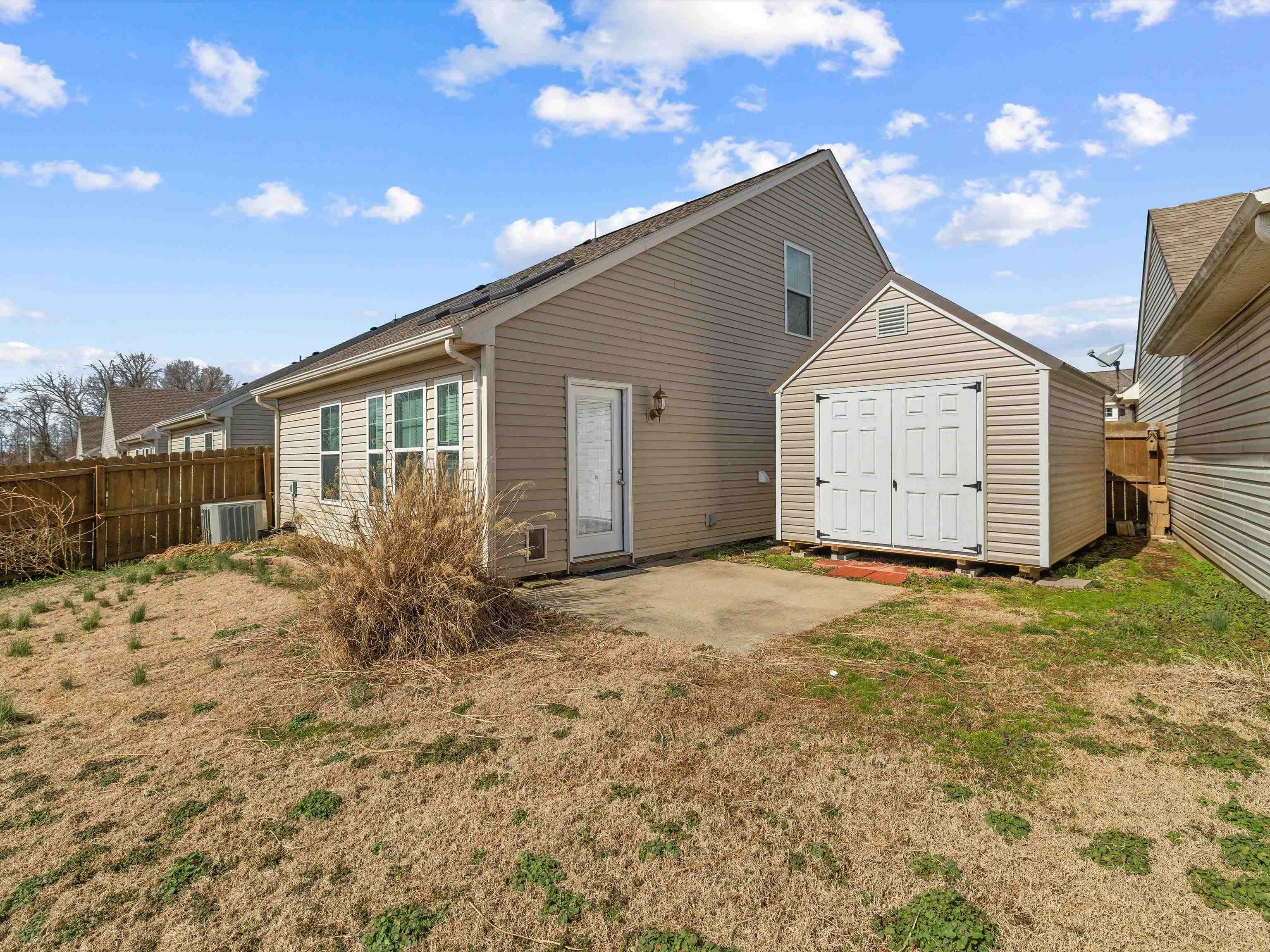 2130 Village Run, Owensboro, Kentucky 42303, 3 Bedrooms Bedrooms, ,2 BathroomsBathrooms,Single Family Residence,For Sale,Village Run,91707