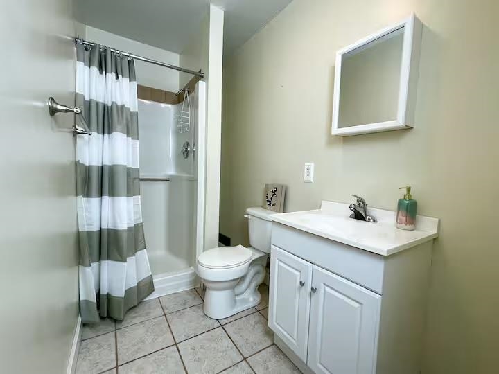 413 Shore Dr, Cadiz, Kentucky 42211, 3 Bedrooms Bedrooms, ,3 BathroomsBathrooms,Single Family Residence,For Sale,Shore Dr,91714