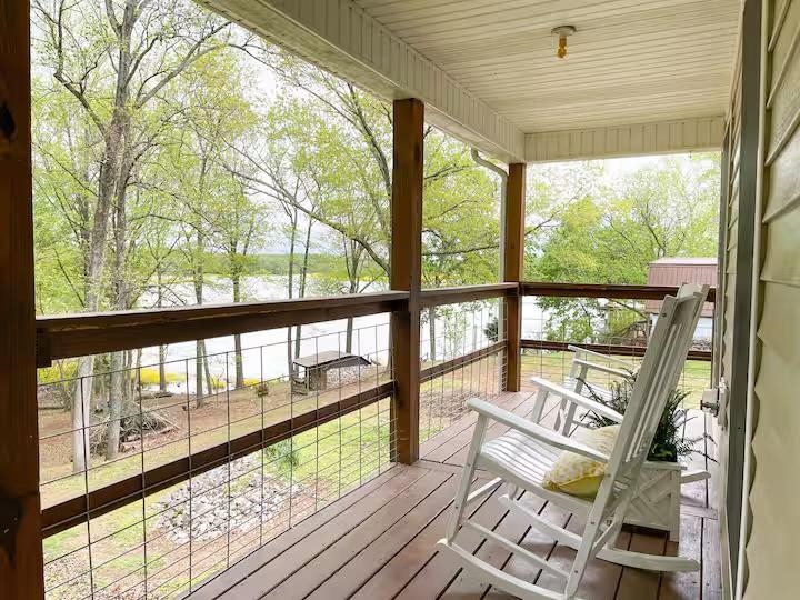 413 Shore Dr, Cadiz, Kentucky 42211, 3 Bedrooms Bedrooms, ,3 BathroomsBathrooms,Single Family Residence,For Sale,Shore Dr,91714