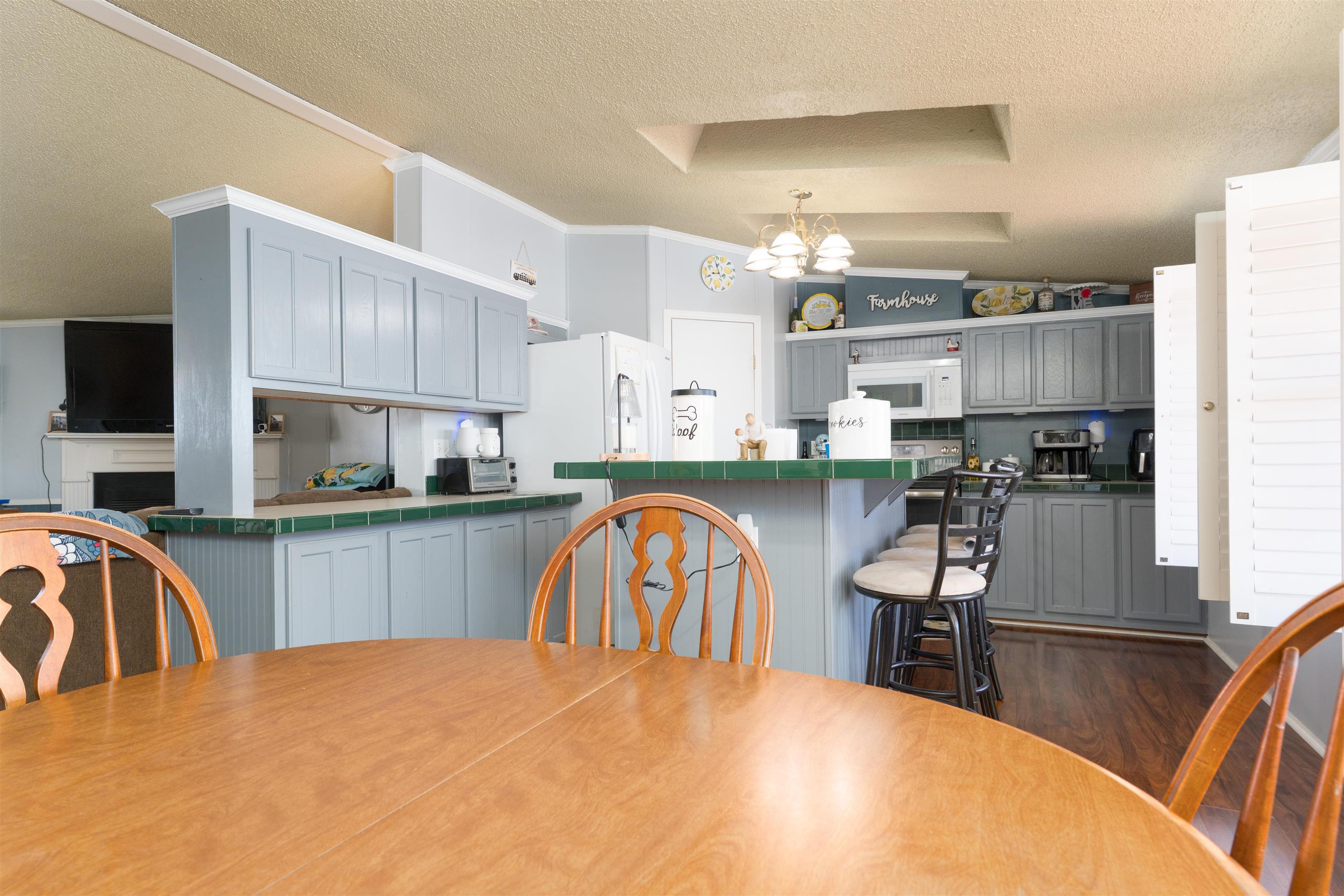 255 Schneider Tanner Lane, Calhoun, Kentucky 42327, 3 Bedrooms Bedrooms, ,2 BathroomsBathrooms,Single Family Residence,For Sale,Schneider Tanner Lane,91719