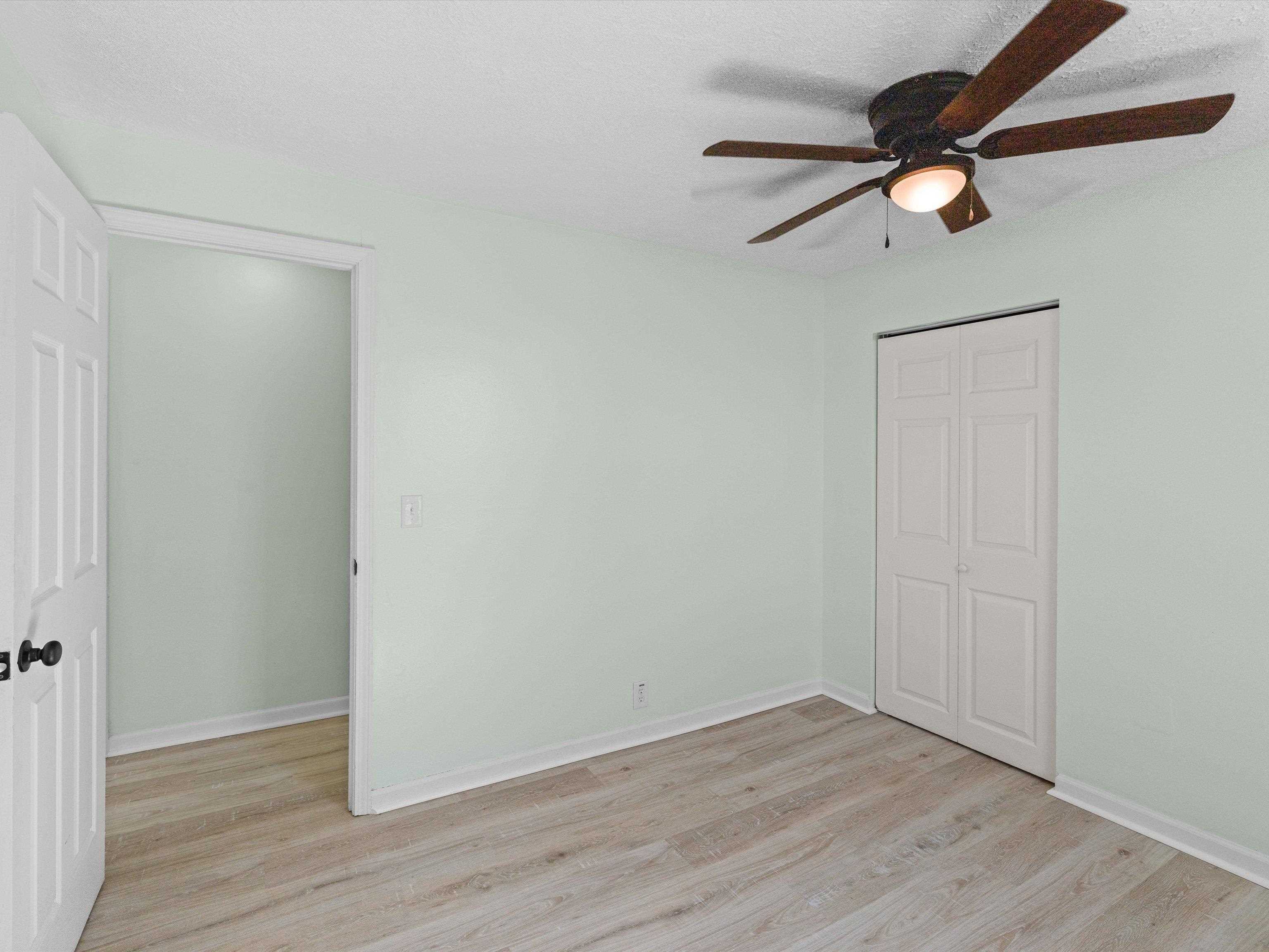 1708 Monarch Avenue, Owensboro, Kentucky 42303, 3 Bedrooms Bedrooms, ,1 BathroomBathrooms,Single Family Residence,For Sale,Monarch Avenue,91727