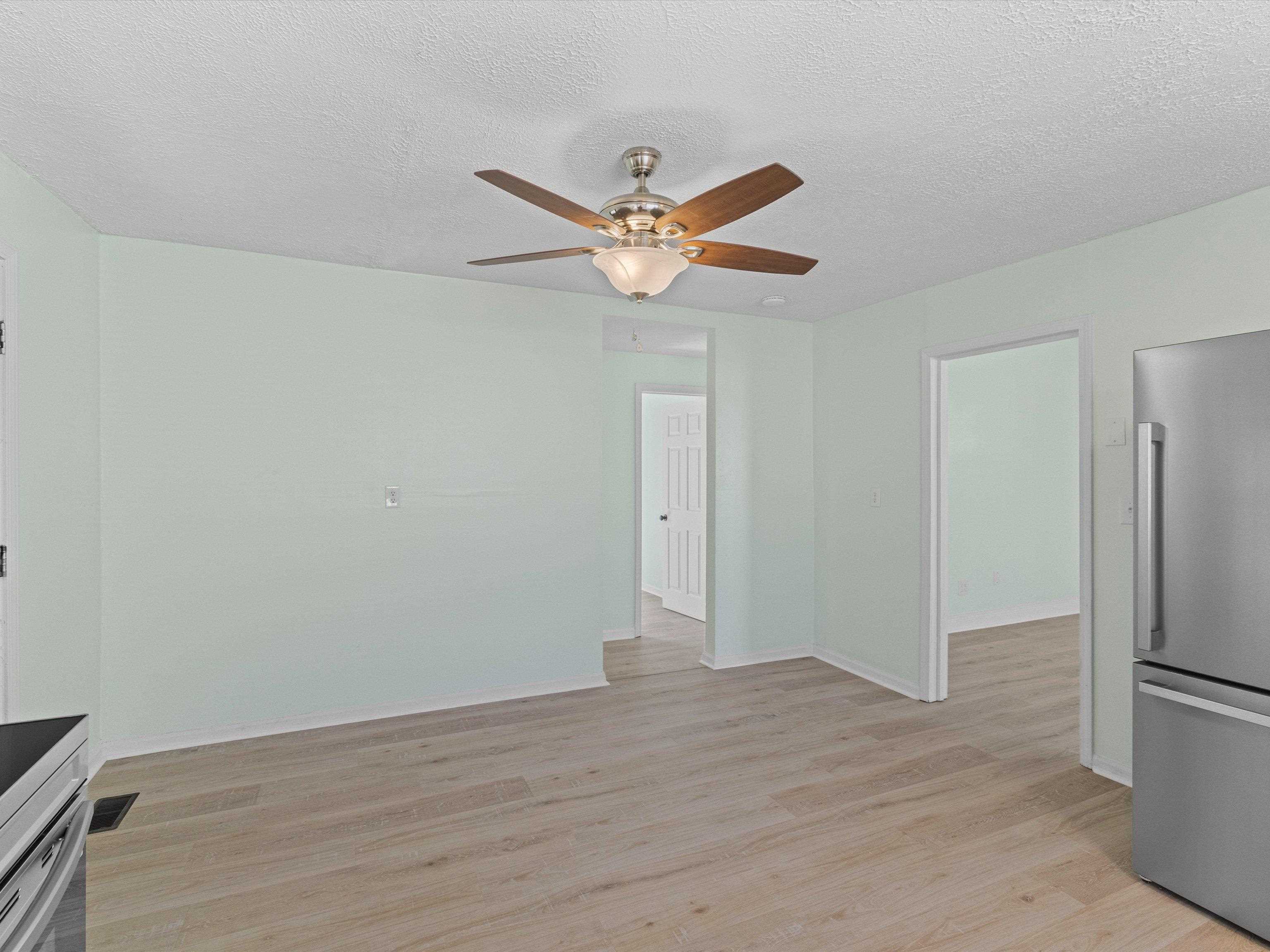 1708 Monarch Avenue, Owensboro, Kentucky 42303, 3 Bedrooms Bedrooms, ,1 BathroomBathrooms,Single Family Residence,For Sale,Monarch Avenue,91727