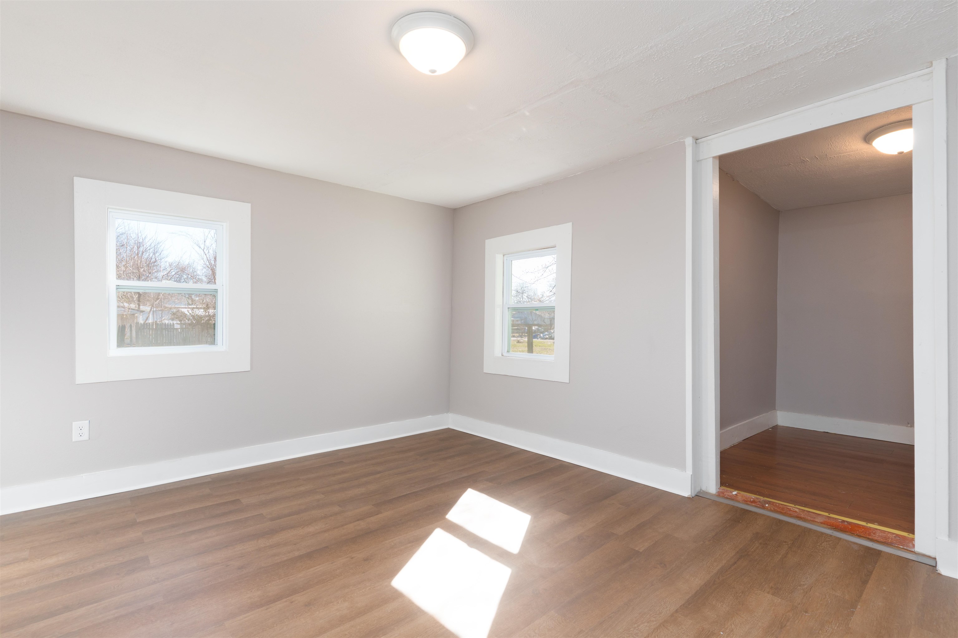 908 Mcgill St, Owensboro, Kentucky 42301, 3 Bedrooms Bedrooms, ,1 BathroomBathrooms,Single Family Residence,For Sale,Mcgill St,91742