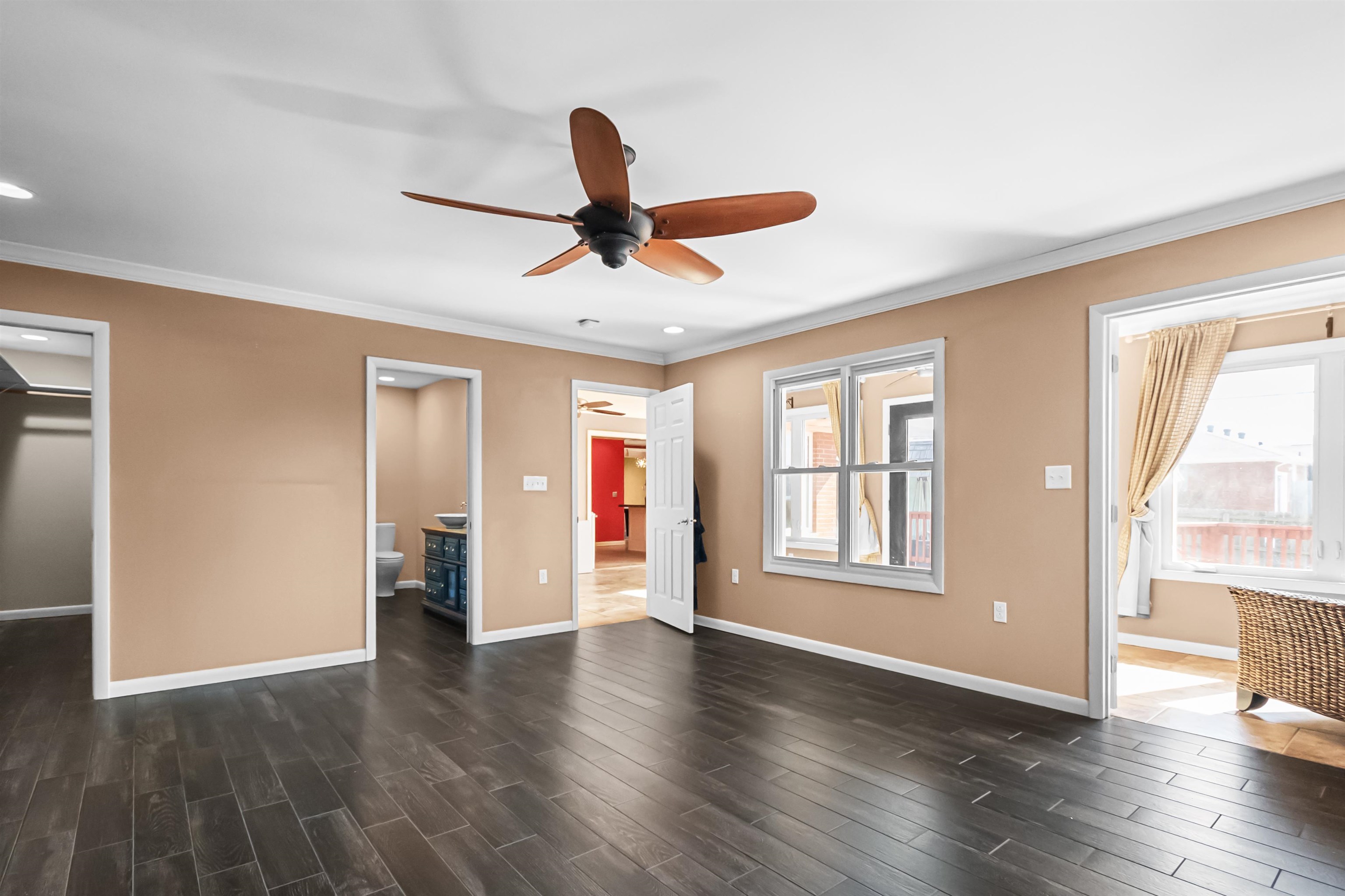 850 Parkway Drive, Owensboro, Kentucky 42303, 3 Bedrooms Bedrooms, ,2 BathroomsBathrooms,Single Family Residence,For Sale,Parkway Drive,91744