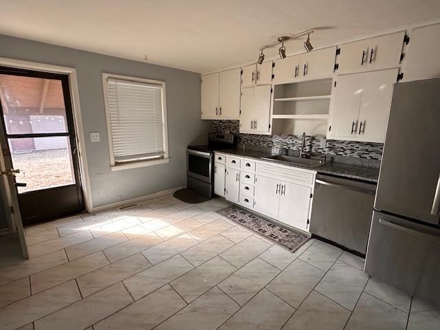 175 Sands Drive, Lewisport, Kentucky 42351, 4 Bedrooms Bedrooms, ,2 BathroomsBathrooms,Single Family Residence,For Sale,Sands Drive,91745