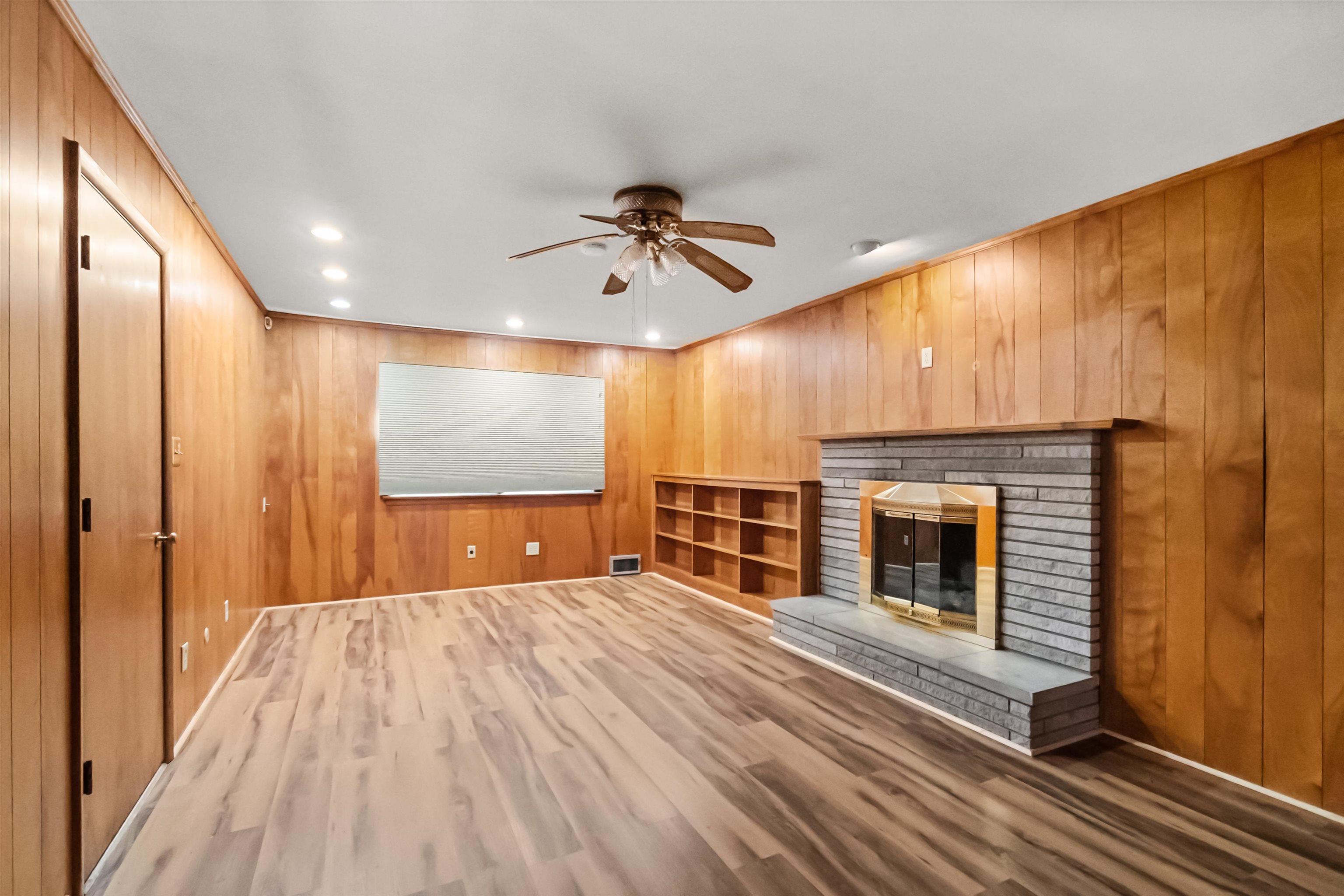 2516 Farrier Place, Owensboro, Kentucky 42301, 3 Bedrooms Bedrooms, ,1 BathroomBathrooms,Single Family Residence,For Sale,Farrier Place,91755