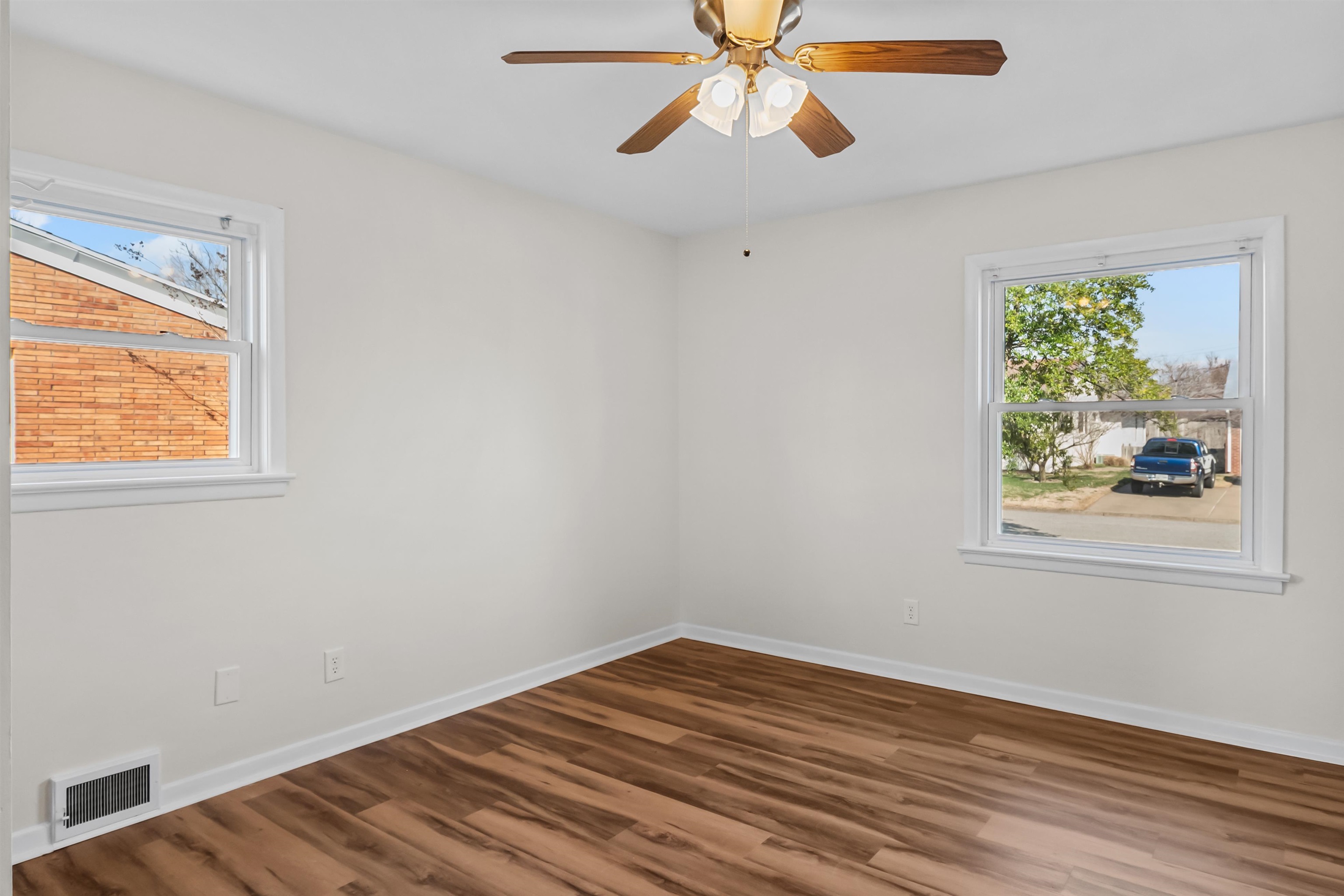 2516 Farrier Place, Owensboro, Kentucky 42301, 3 Bedrooms Bedrooms, ,1 BathroomBathrooms,Single Family Residence,For Sale,Farrier Place,91755