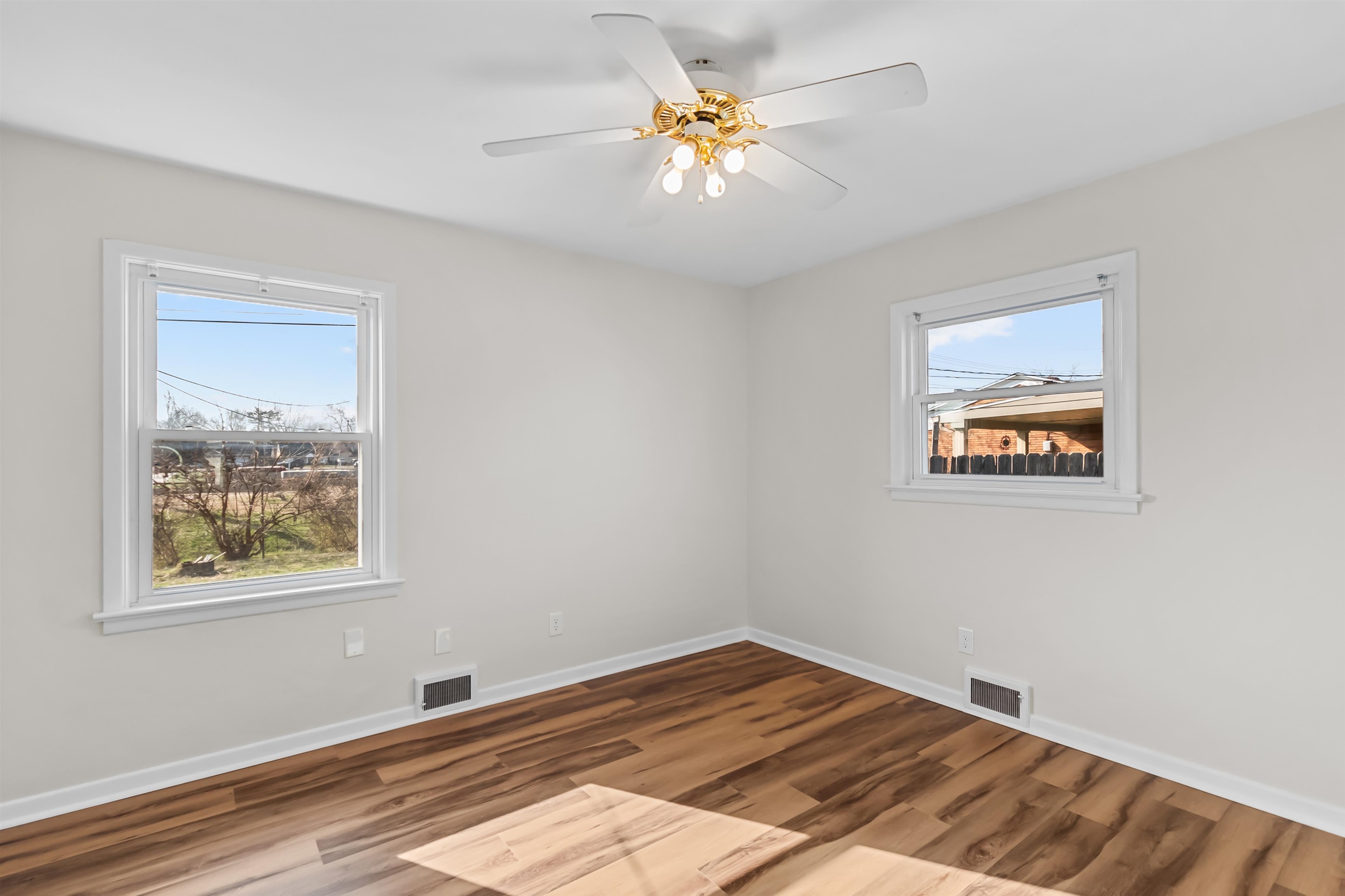 2516 Farrier Place, Owensboro, Kentucky 42301, 3 Bedrooms Bedrooms, ,1 BathroomBathrooms,Single Family Residence,For Sale,Farrier Place,91755
