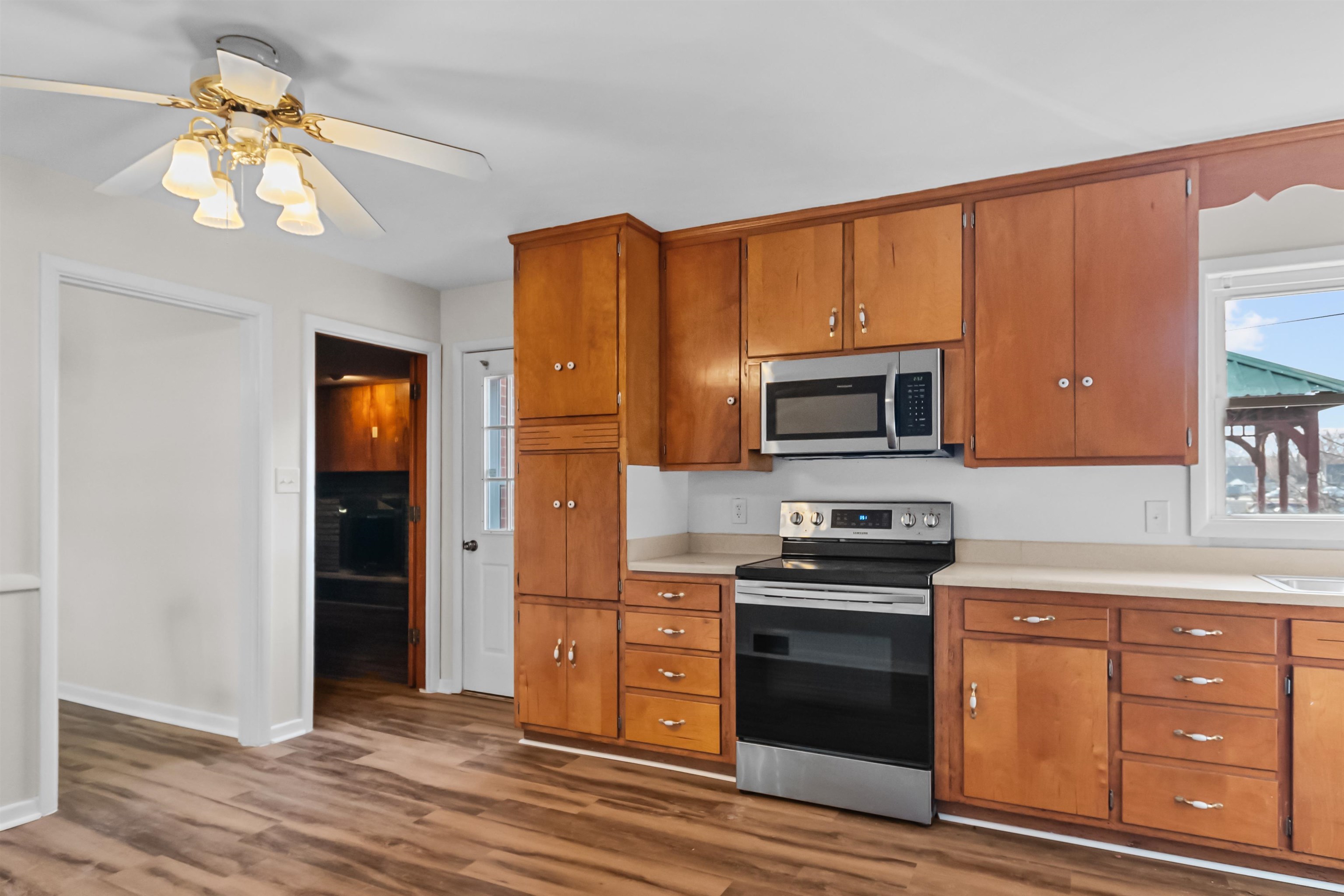 2516 Farrier Place, Owensboro, Kentucky 42301, 3 Bedrooms Bedrooms, ,1 BathroomBathrooms,Single Family Residence,For Sale,Farrier Place,91755