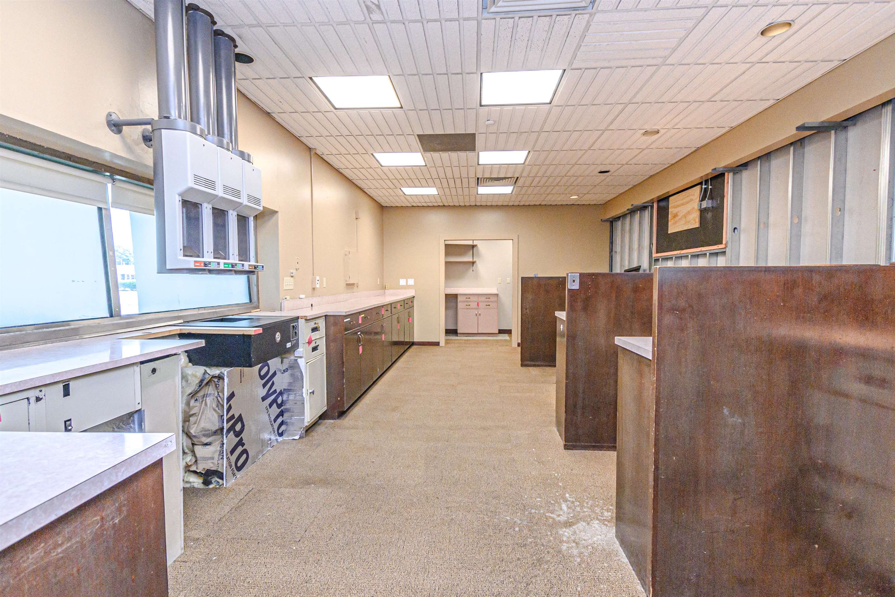 1350 Carter Rd, Owensboro, Kentucky 42301, ,Retail,For Sale,Carter Rd,91757