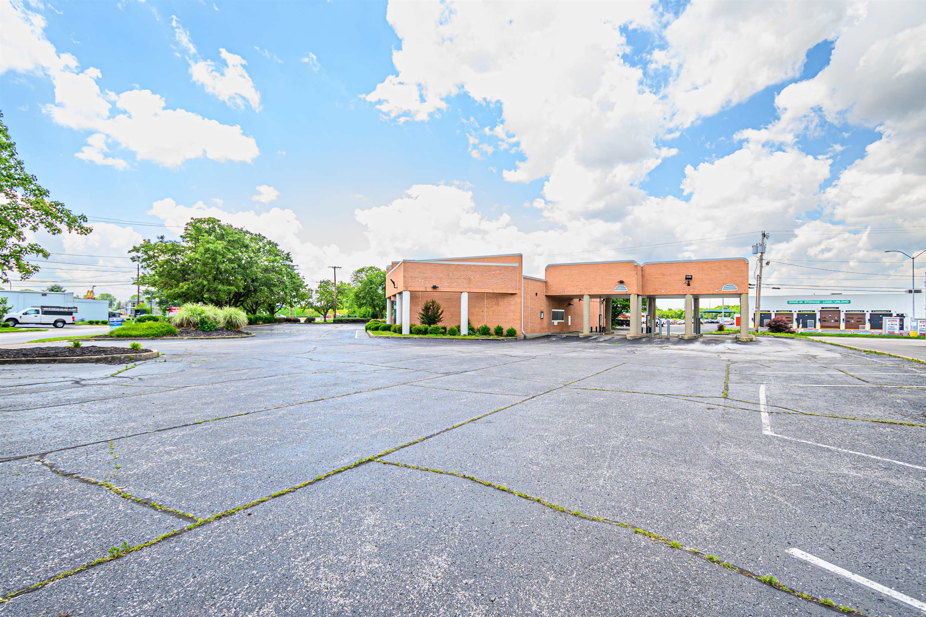 1350 Carter Rd, Owensboro, Kentucky 42301, ,Retail,For Sale,Carter Rd,91757