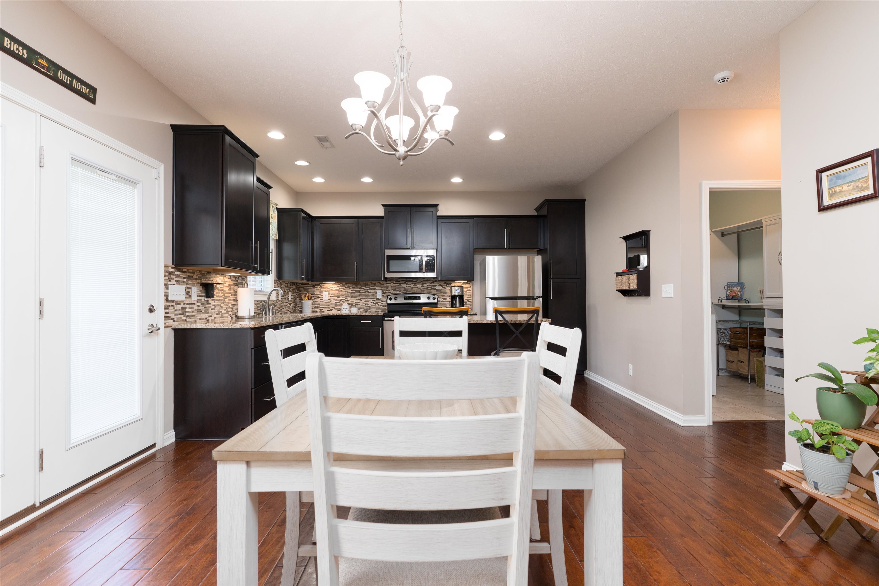 4475 Springhurst Ln, Owensboro, Kentucky 42303, 4 Bedrooms Bedrooms, ,2 BathroomsBathrooms,Single Family Residence,For Sale,Springhurst Ln,91758