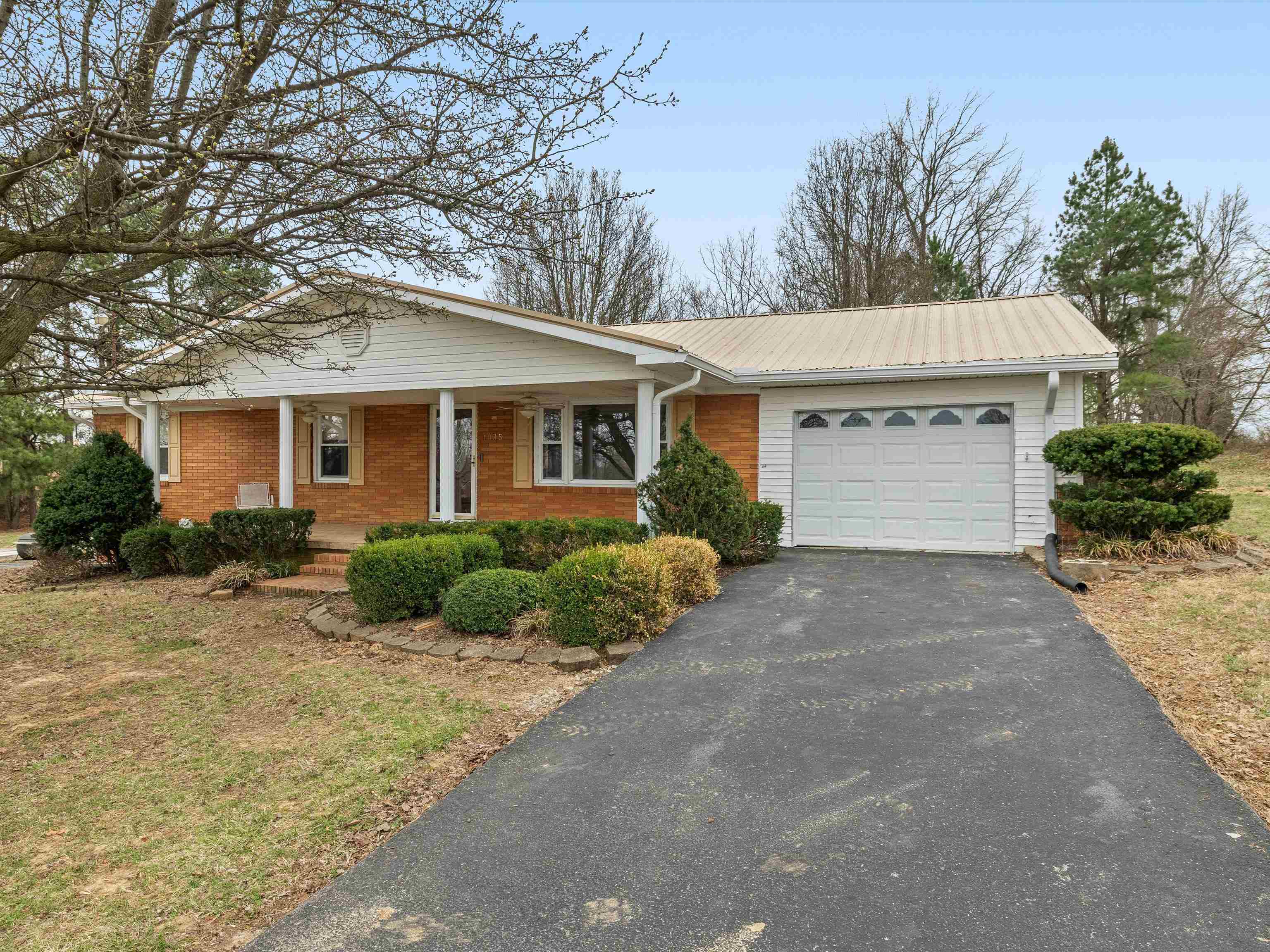 1035 Stringer Road, Sacramento, Kentucky 42372, 3 Bedrooms Bedrooms, ,3 BathroomsBathrooms,Single Family Residence,For Sale,Stringer Road,91759