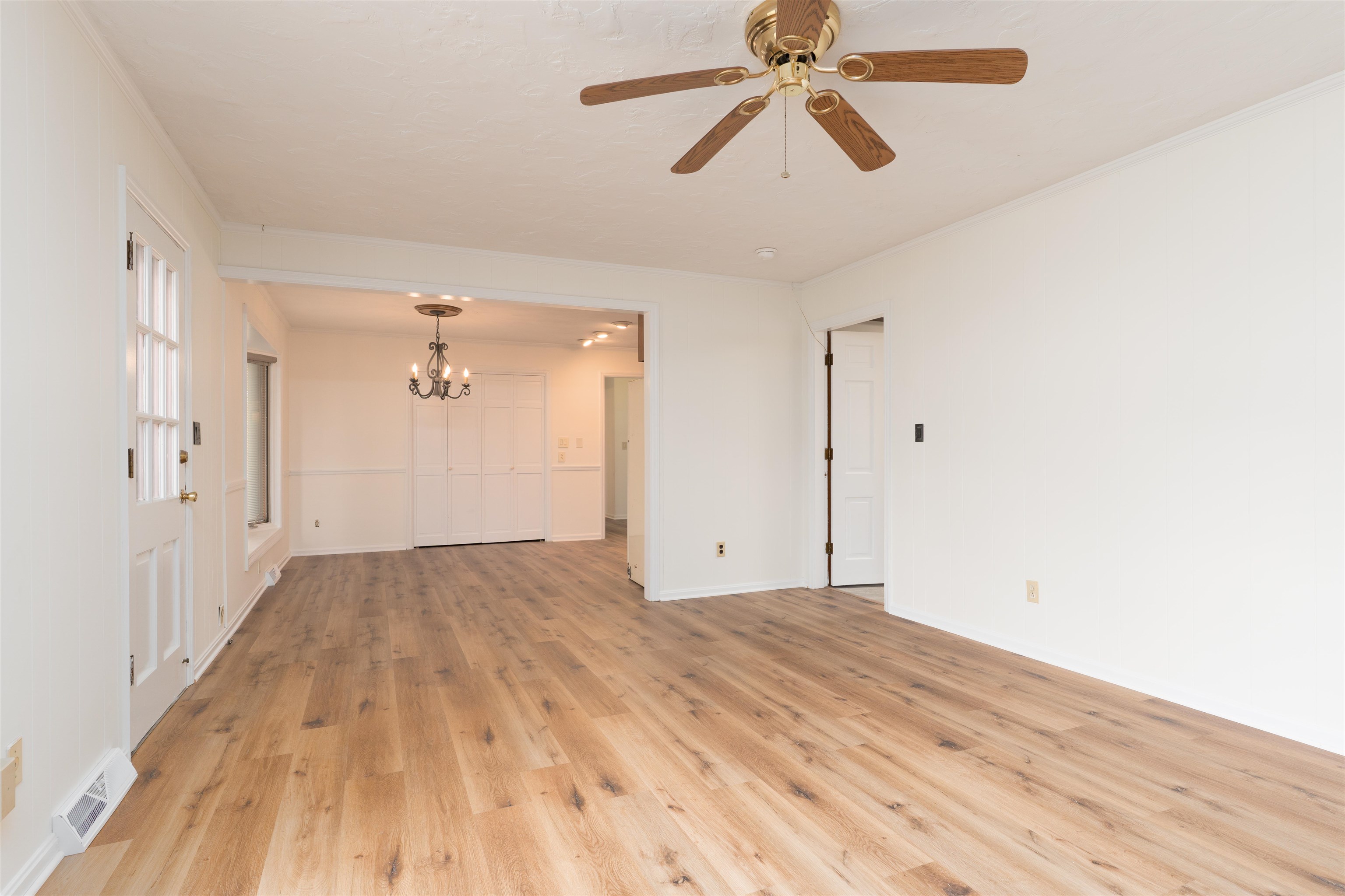 1716 Fawn Dr, Owensboro, Kentucky 42303, 4 Bedrooms Bedrooms, ,2 BathroomsBathrooms,Single Family Residence,For Sale,Fawn Dr,91762