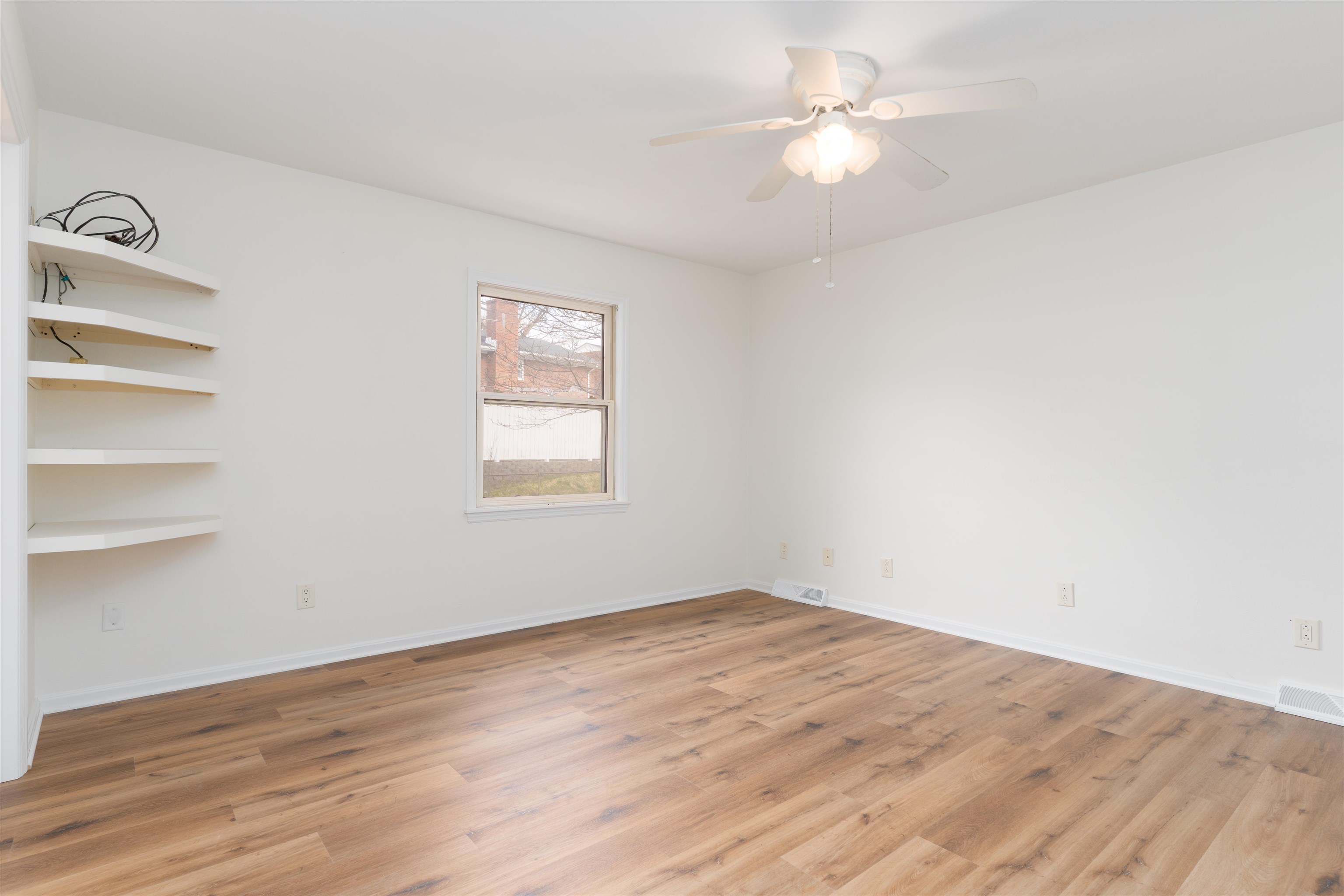 1716 Fawn Dr, Owensboro, Kentucky 42303, 4 Bedrooms Bedrooms, ,2 BathroomsBathrooms,Single Family Residence,For Sale,Fawn Dr,91762