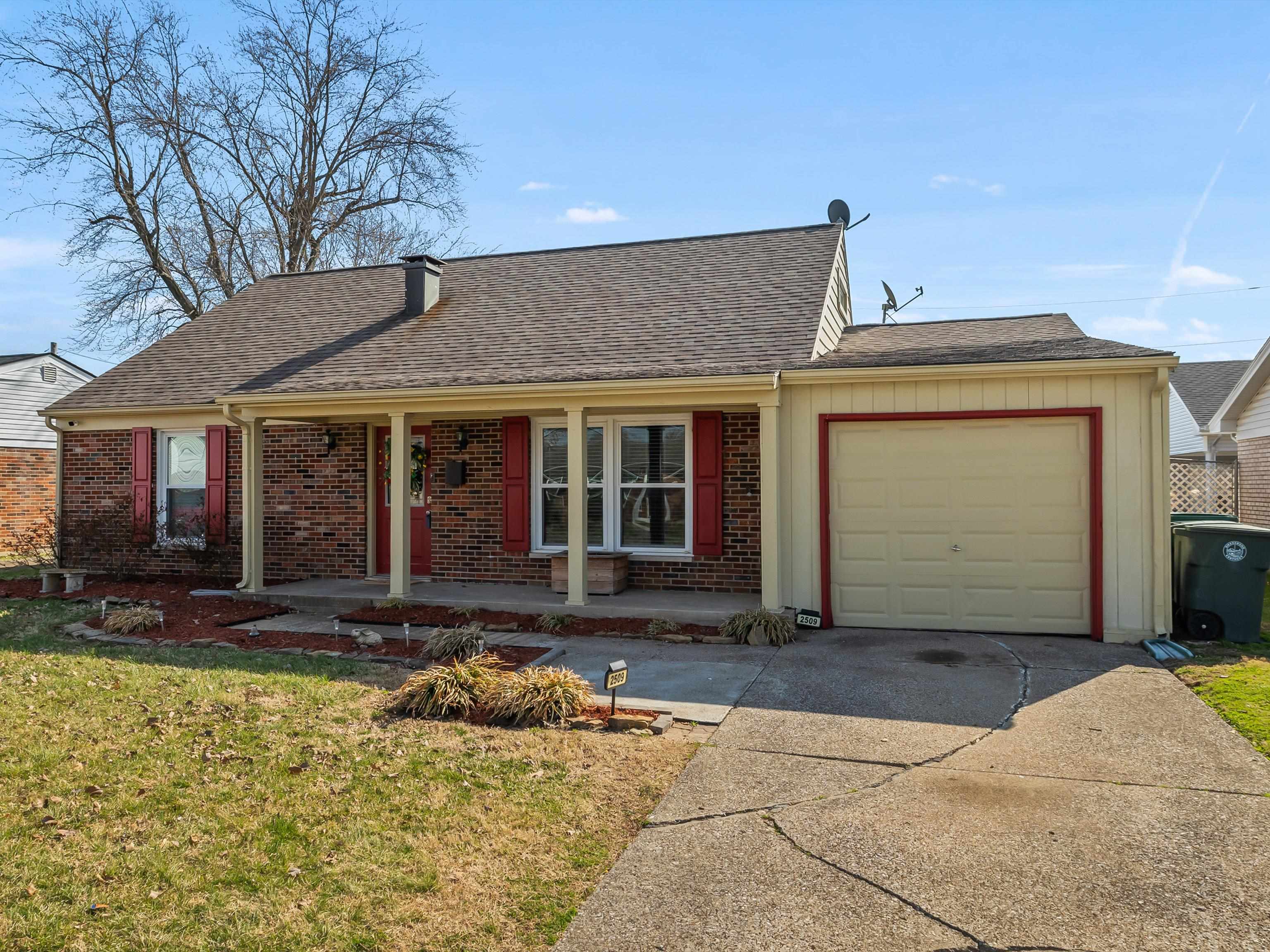 2509 Gallahadion Ct., Owensboro, Kentucky 42301, 3 Bedrooms Bedrooms, ,2 BathroomsBathrooms,Single Family Residence,For Sale,Gallahadion Ct.,91764