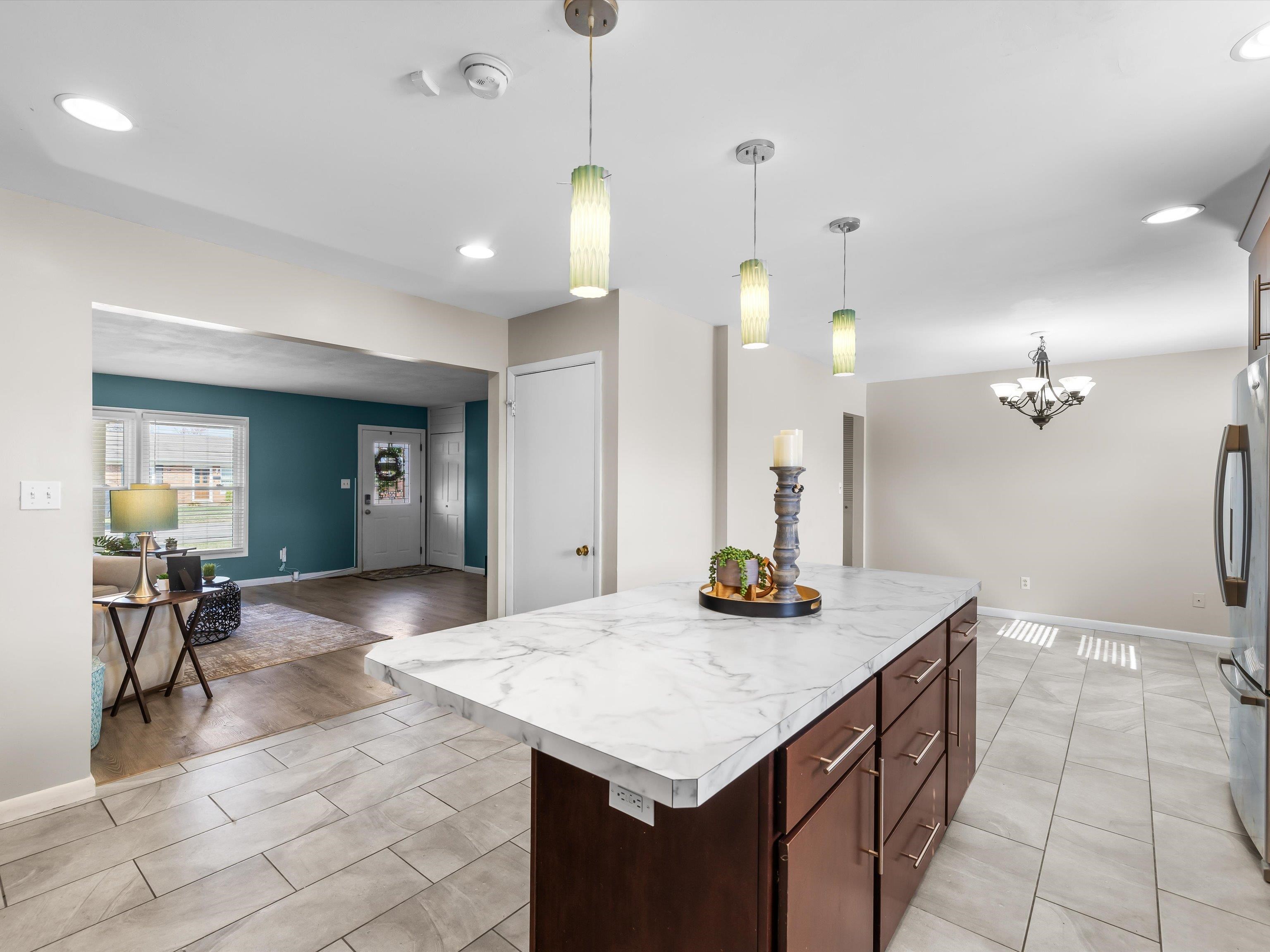2509 Gallahadion Ct., Owensboro, Kentucky 42301, 3 Bedrooms Bedrooms, ,2 BathroomsBathrooms,Single Family Residence,For Sale,Gallahadion Ct.,91764