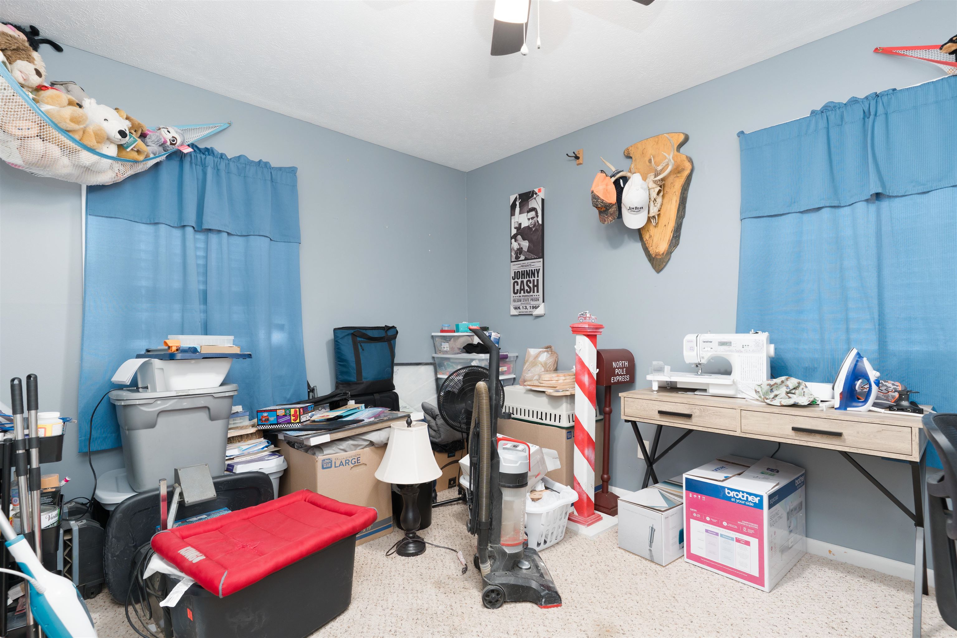 5294 Ashland, Owensboro, Kentucky 42301, 3 Bedrooms Bedrooms, ,1 BathroomBathrooms,Single Family Residence,For Sale,Ashland,91765