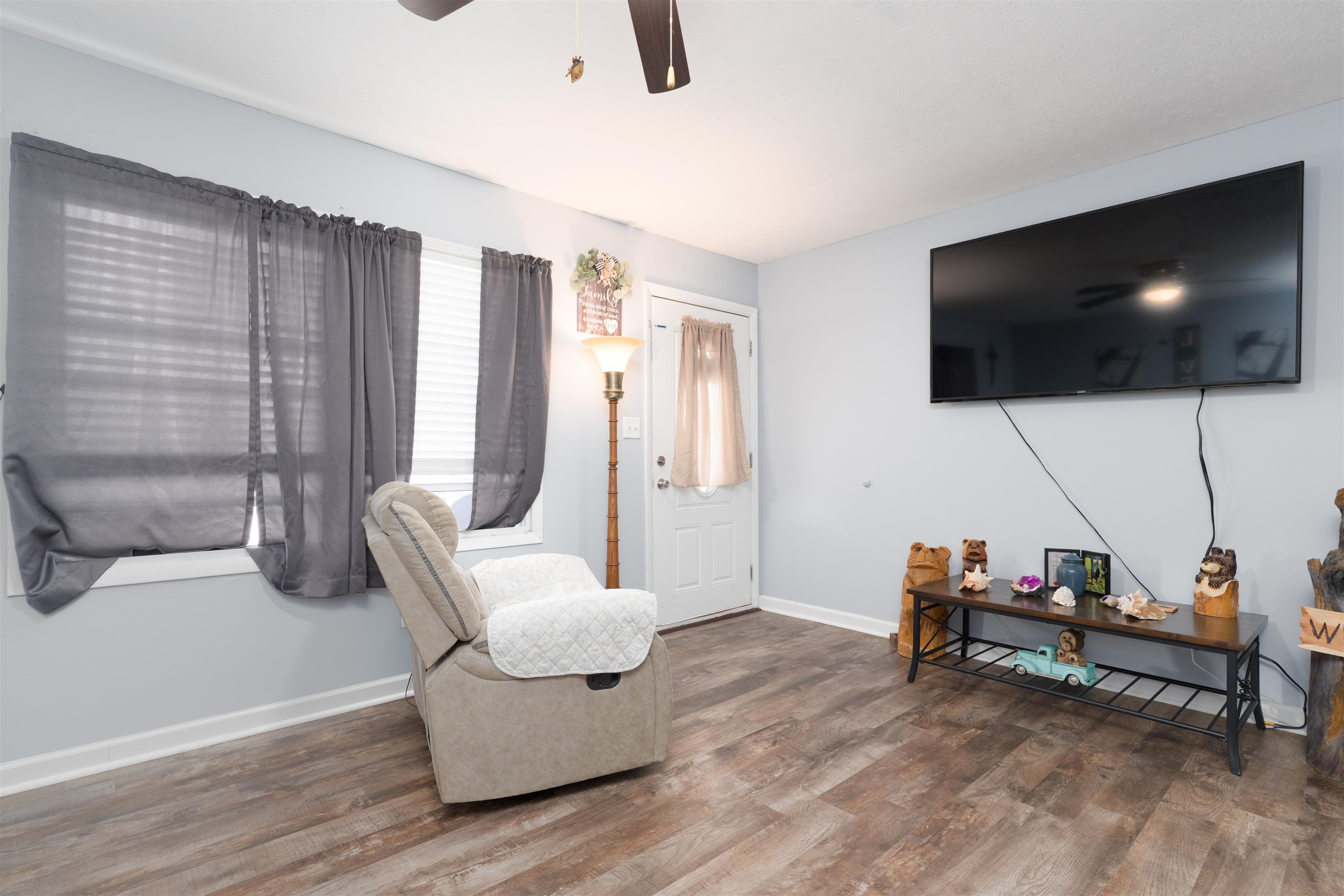 5294 Ashland, Owensboro, Kentucky 42301, 3 Bedrooms Bedrooms, ,1 BathroomBathrooms,Single Family Residence,For Sale,Ashland,91765