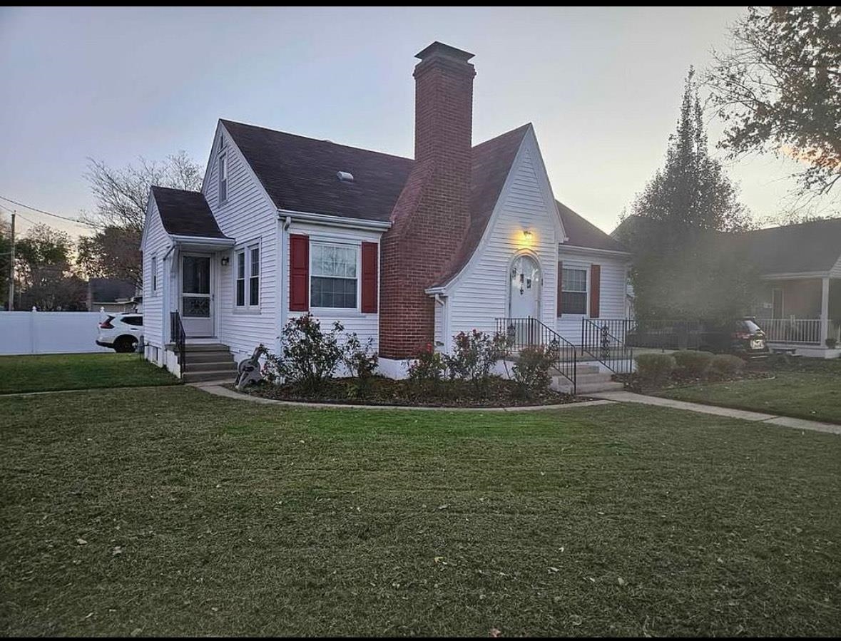 60 Colonial Court, Owensboro, Kentucky 42303, 2 Bedrooms Bedrooms, ,1 BathroomBathrooms,Single Family Residence,For Sale,Colonial Court,91767