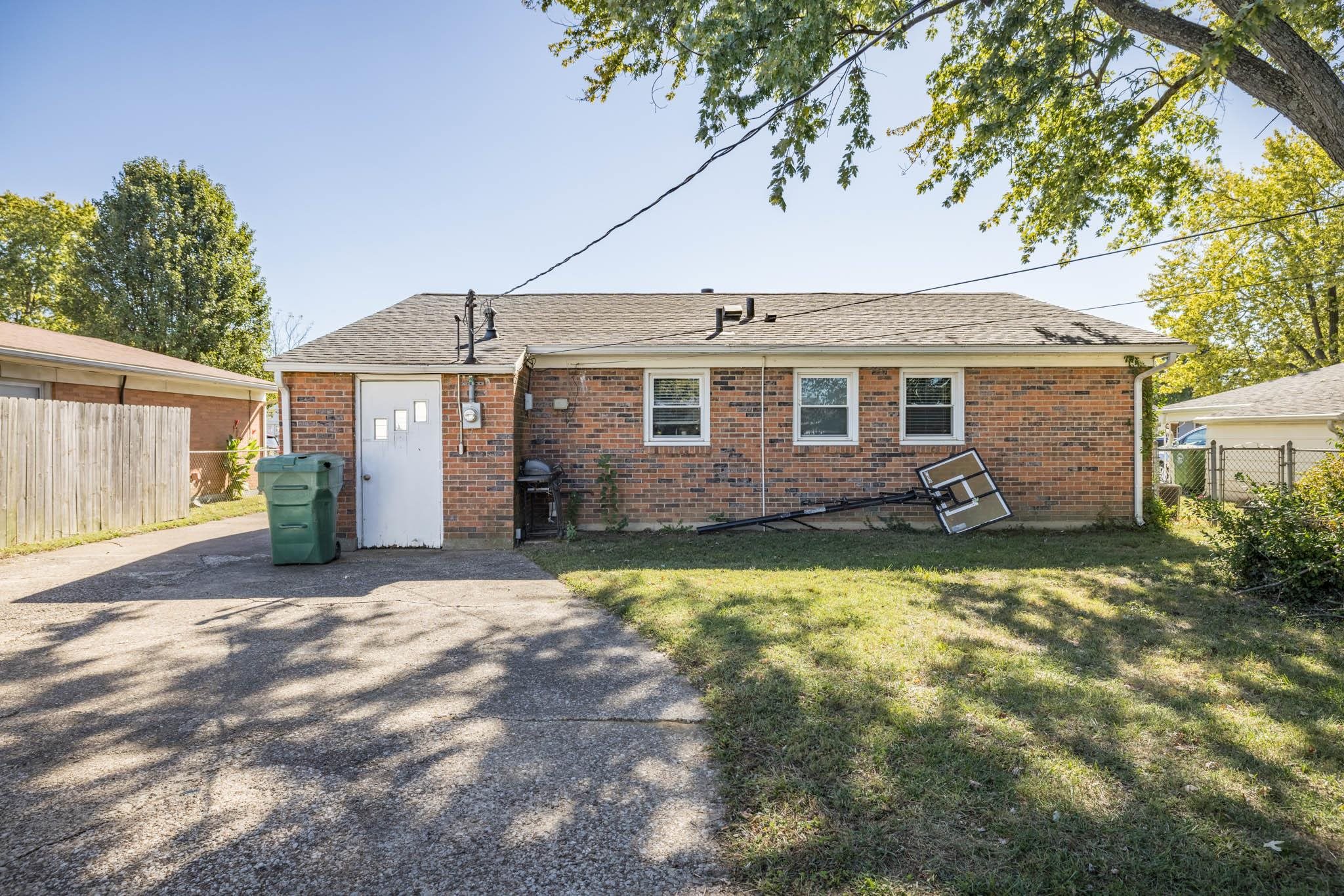 503 Catalina Dr, Owensboro, Kentucky 42303, 3 Bedrooms Bedrooms, ,1 BathroomBathrooms,Single Family Residence,For Sale,Catalina Dr,91776