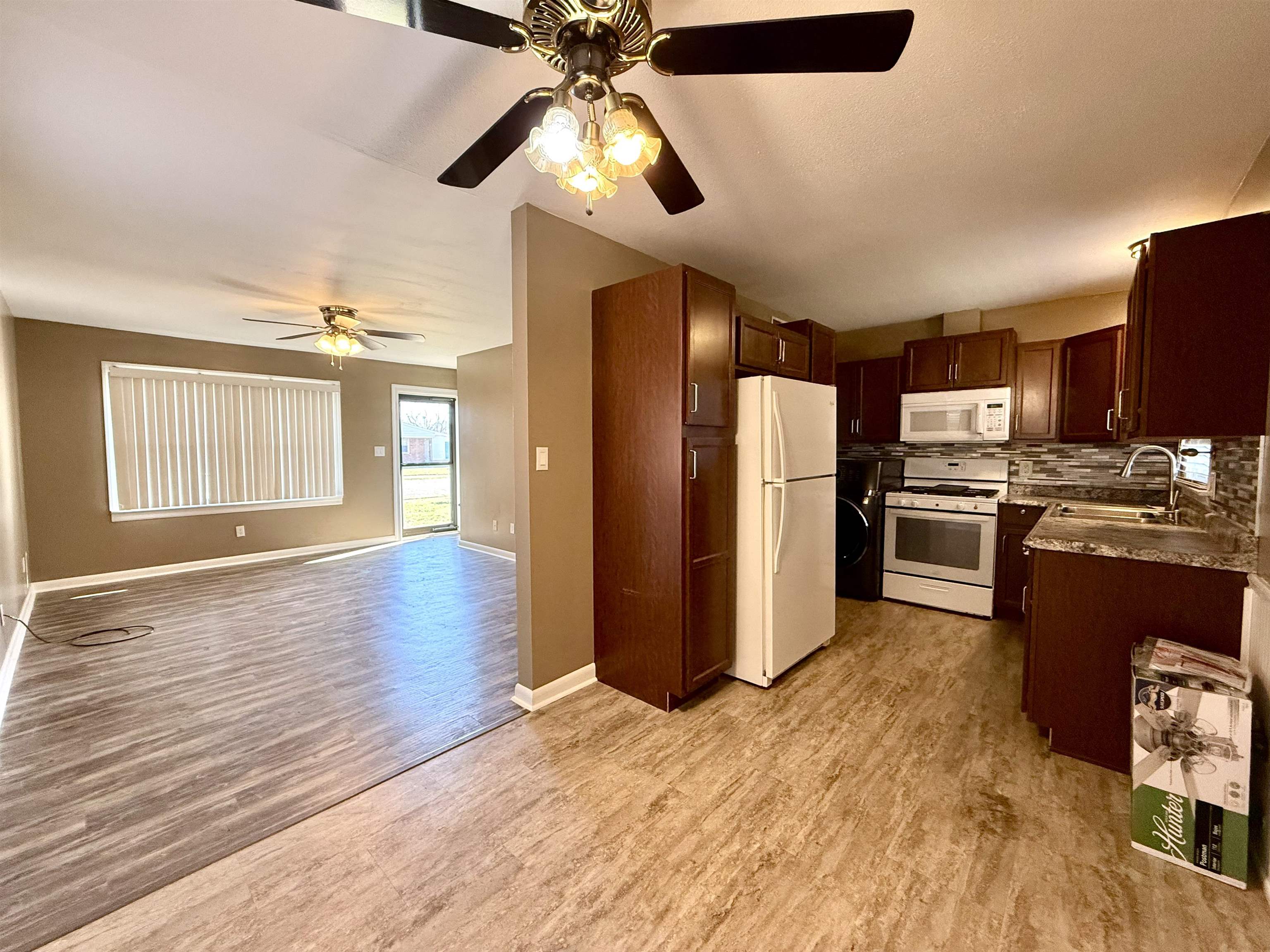503 Catalina Dr, Owensboro, Kentucky 42303, 3 Bedrooms Bedrooms, ,1 BathroomBathrooms,Single Family Residence,For Sale,Catalina Dr,91776