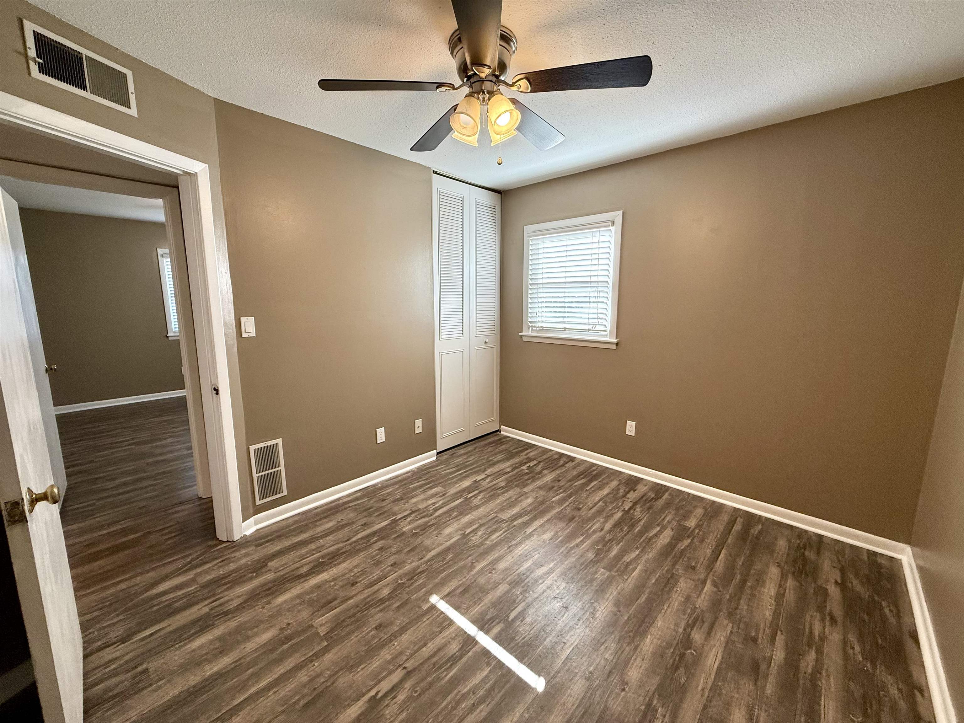 503 Catalina Dr, Owensboro, Kentucky 42303, 3 Bedrooms Bedrooms, ,1 BathroomBathrooms,Single Family Residence,For Sale,Catalina Dr,91776
