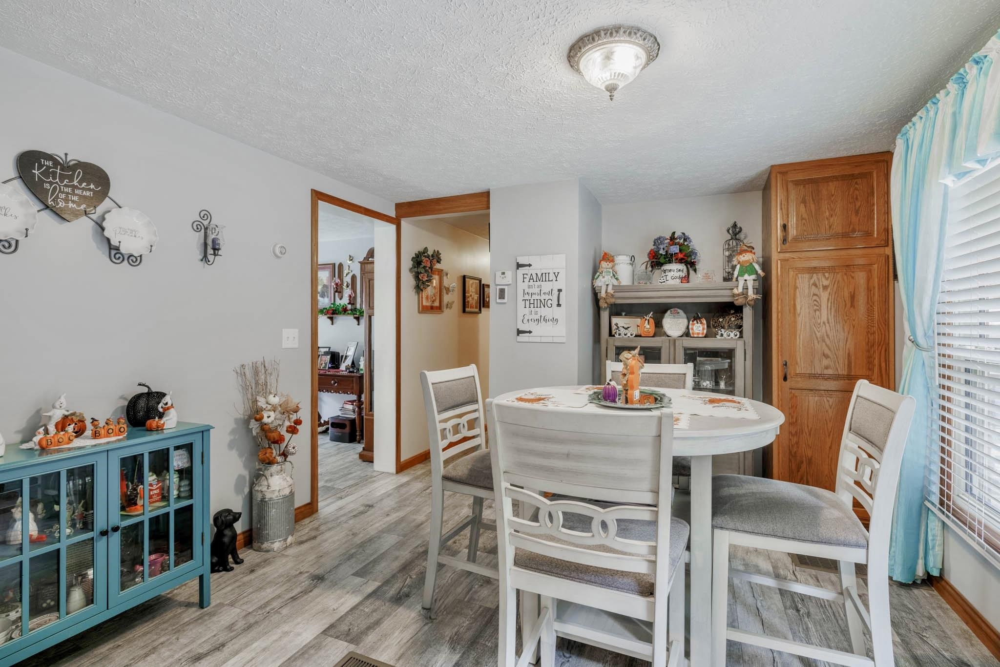4760 Hawesville Easton Rd, Reynolds Station, Kentucky 42368, 3 Bedrooms Bedrooms, ,1 BathroomBathrooms,Manufactured Home,For Sale,Hawesville Easton Rd,91777