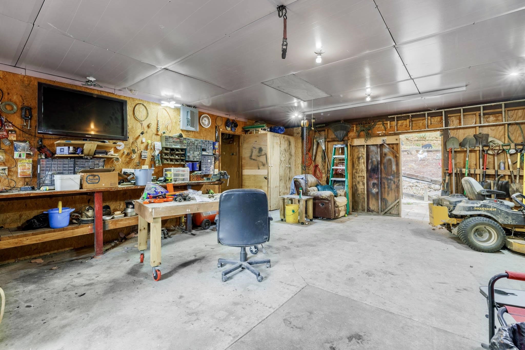 4760 Hawesville Easton Rd, Reynolds Station, Kentucky 42368, 3 Bedrooms Bedrooms, ,1 BathroomBathrooms,Manufactured Home,For Sale,Hawesville Easton Rd,91777
